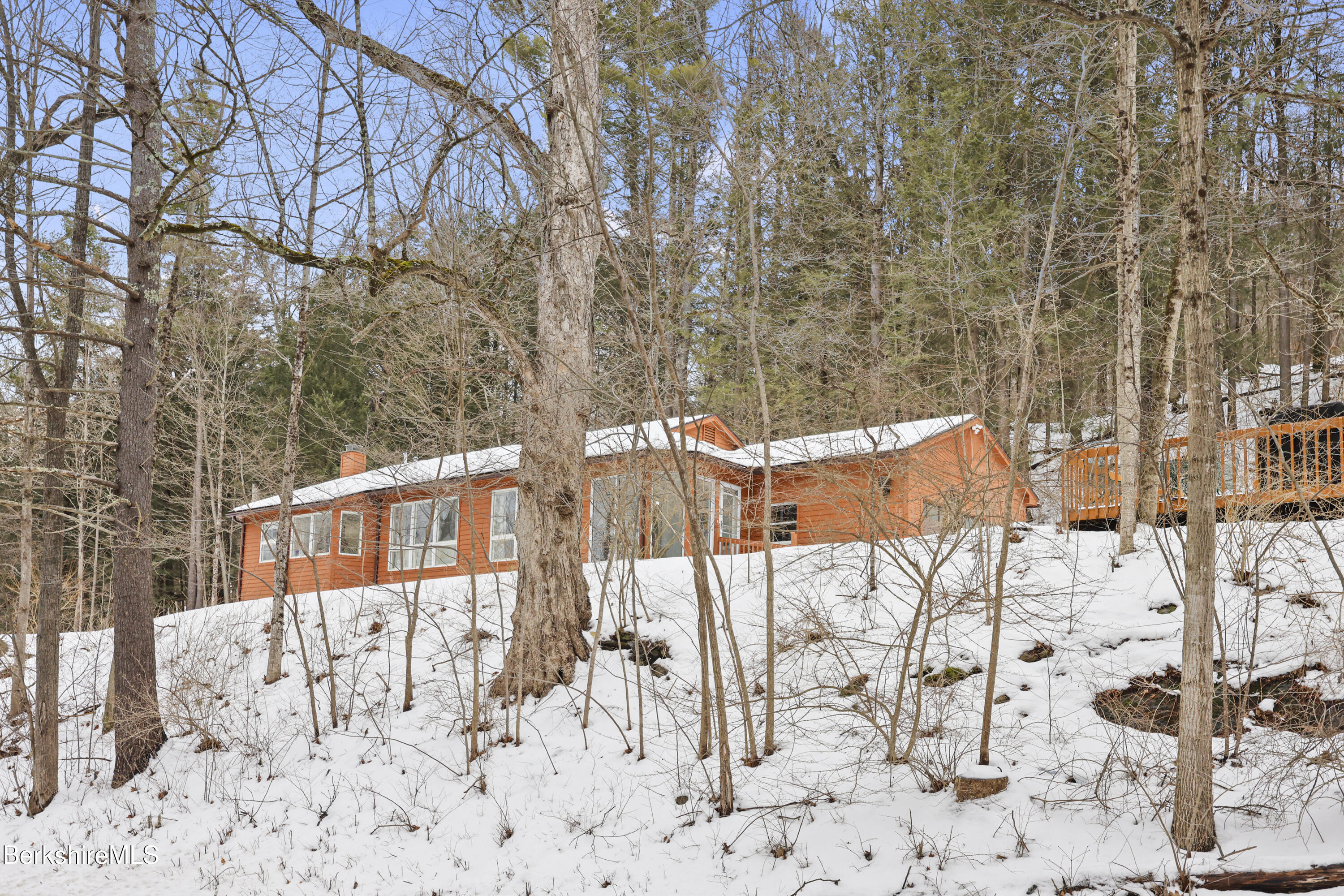 40 Prospect Hill Rd