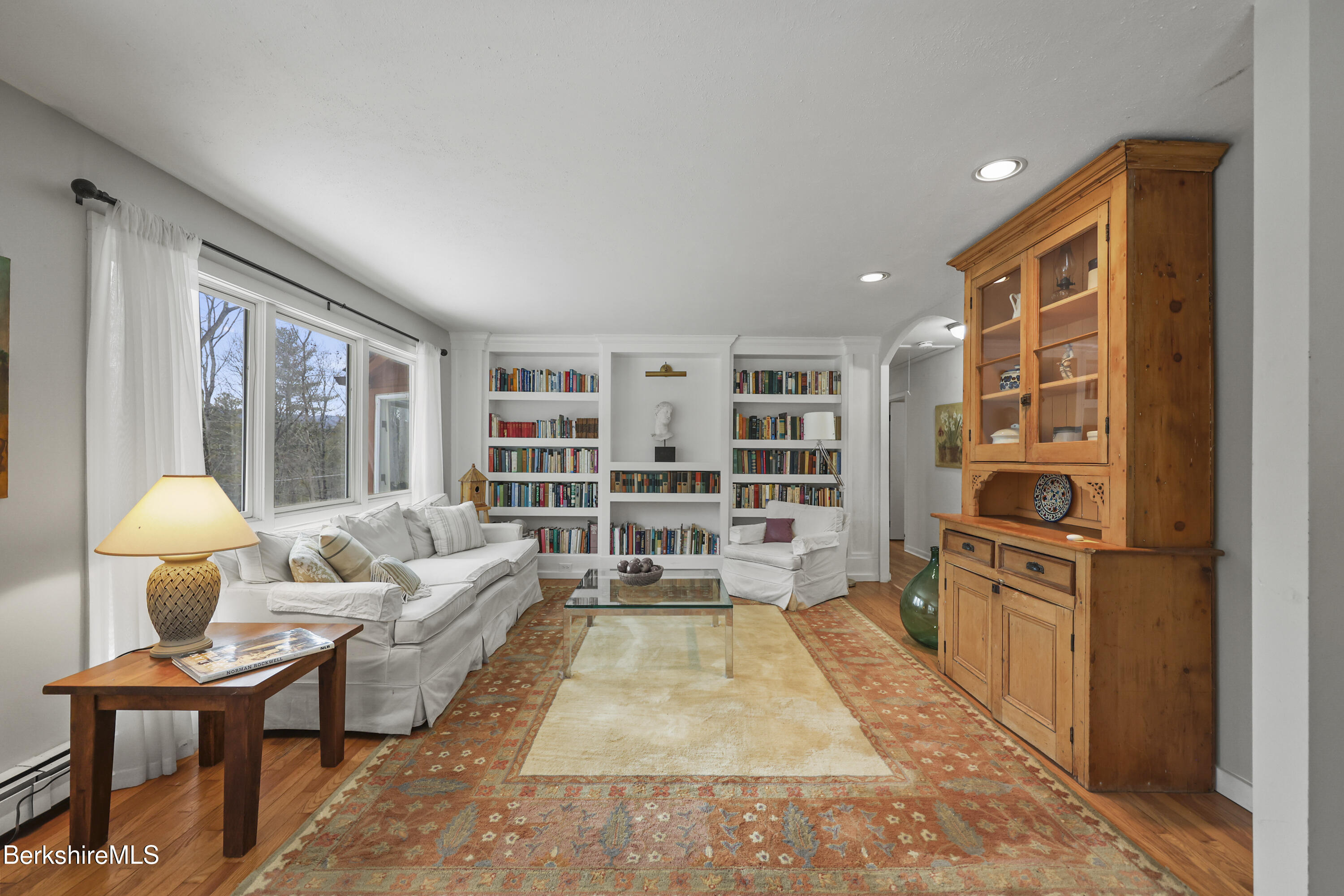 40 Prospect Hill Rd