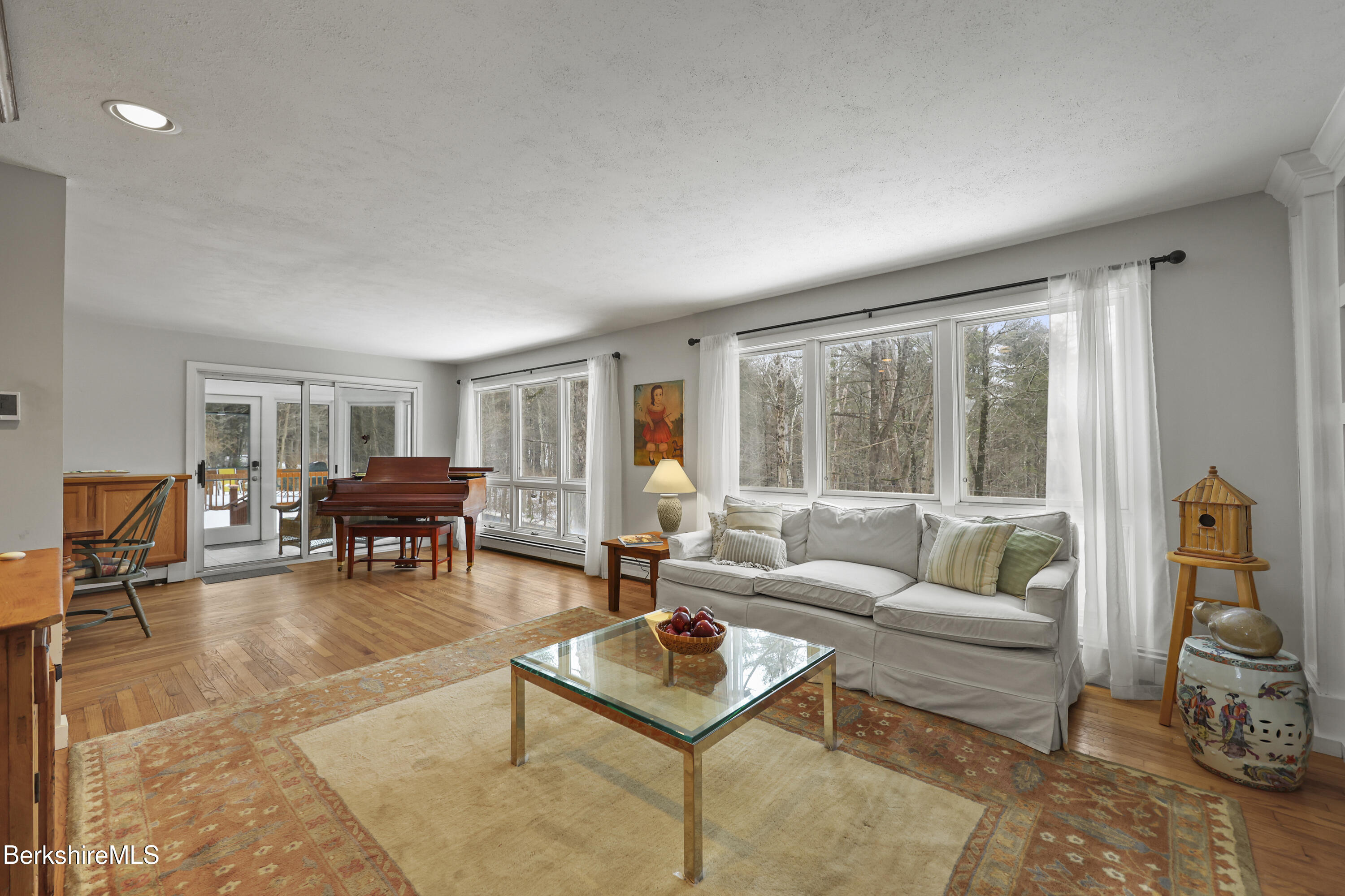 40 Prospect Hill Rd
