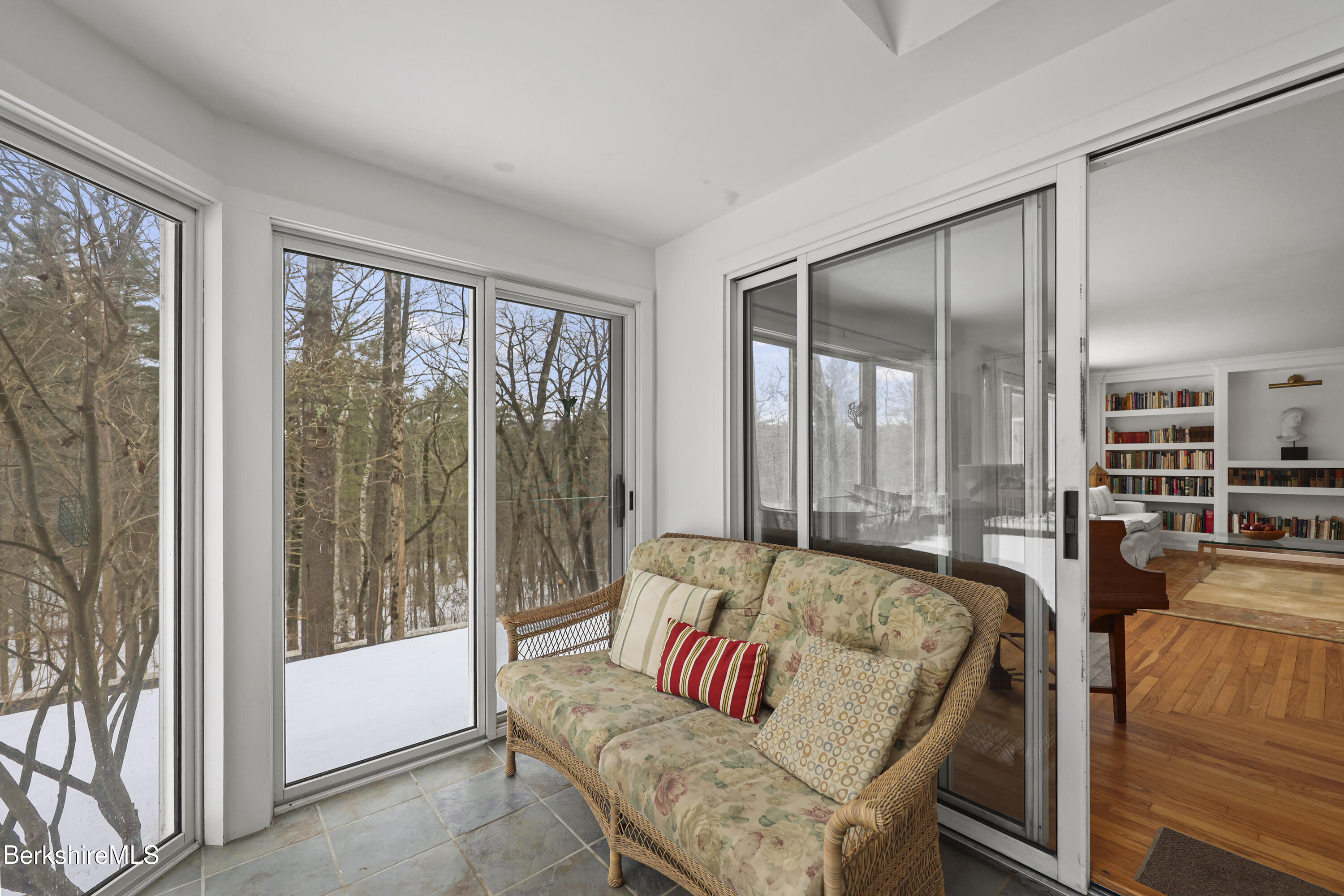 40 Prospect Hill Rd