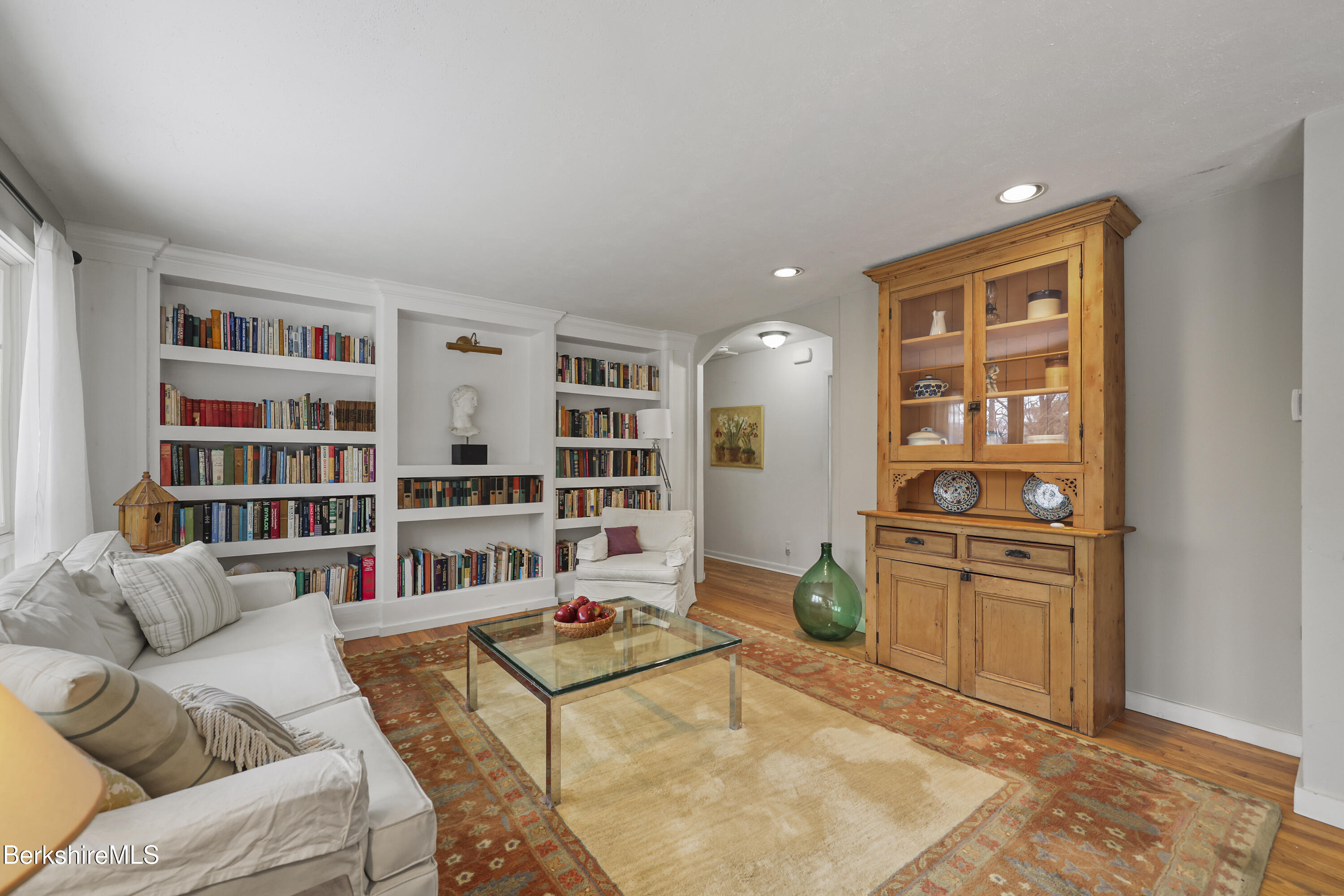 40 Prospect Hill Rd