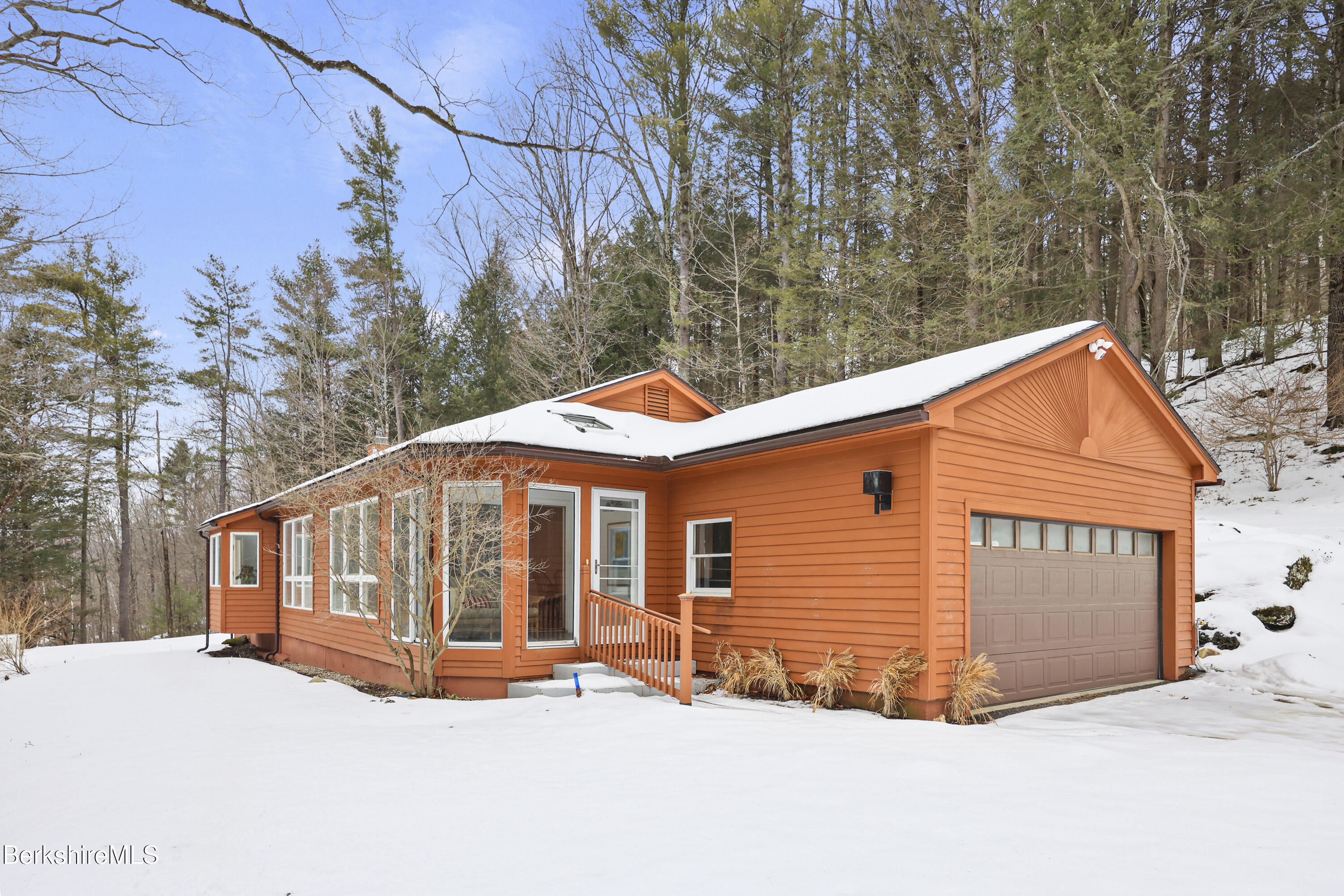40 Prospect Hill Rd