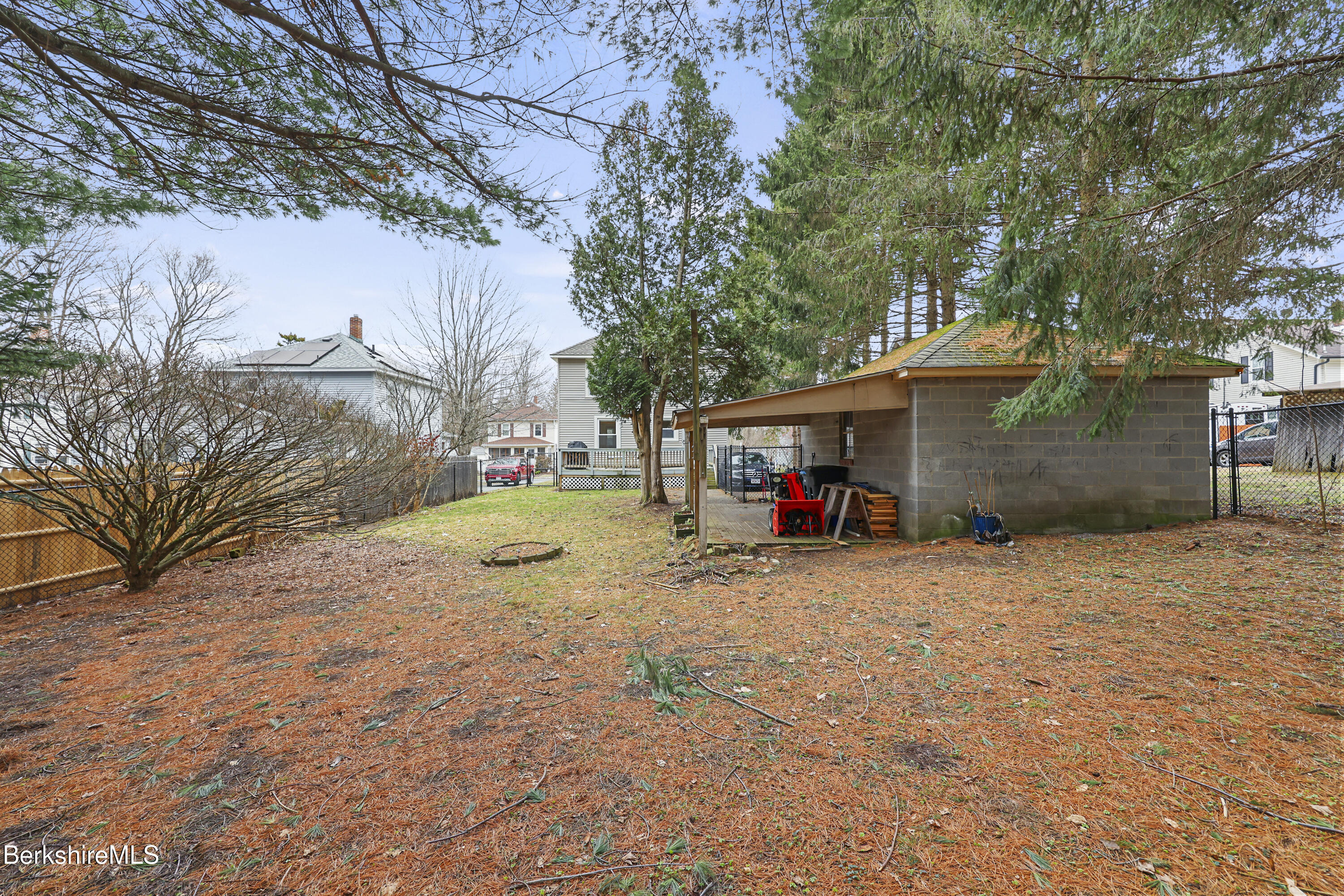 27 Morgan St