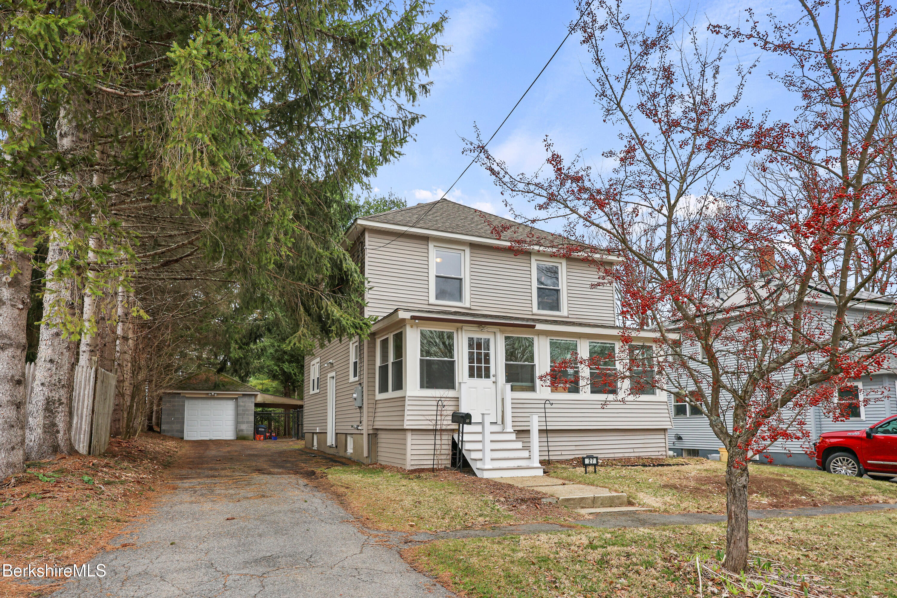 27 Morgan St