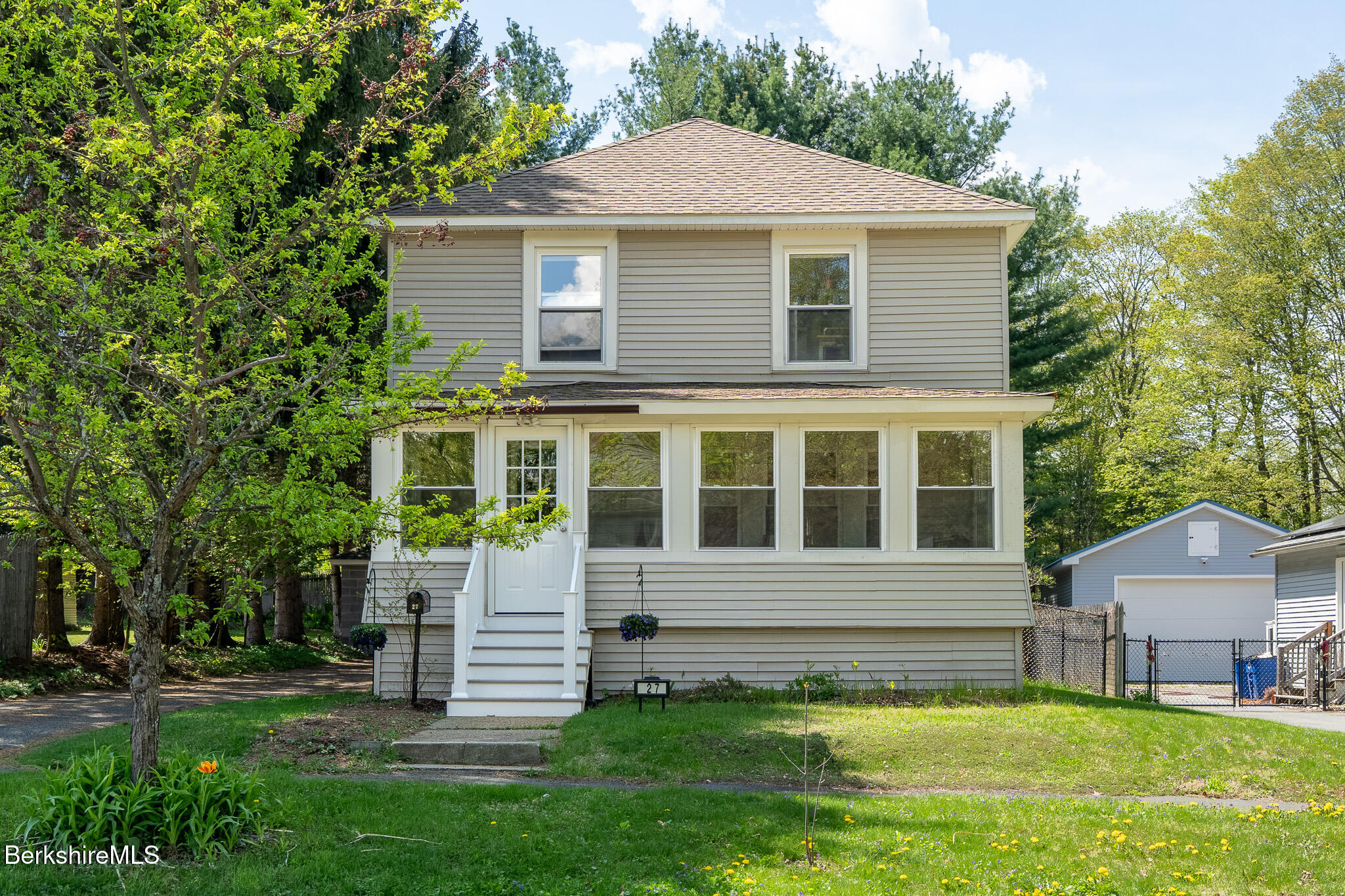 27 Morgan St
