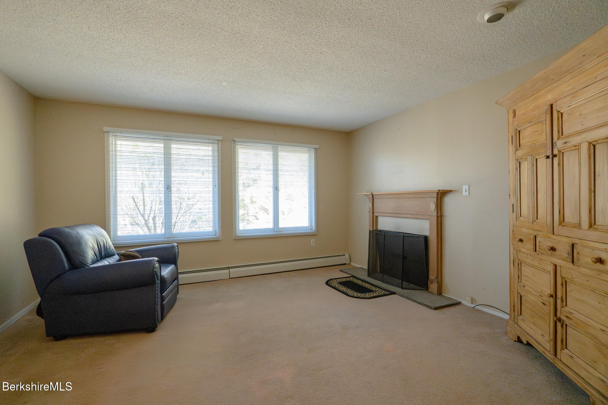 122 Blythewood Dr