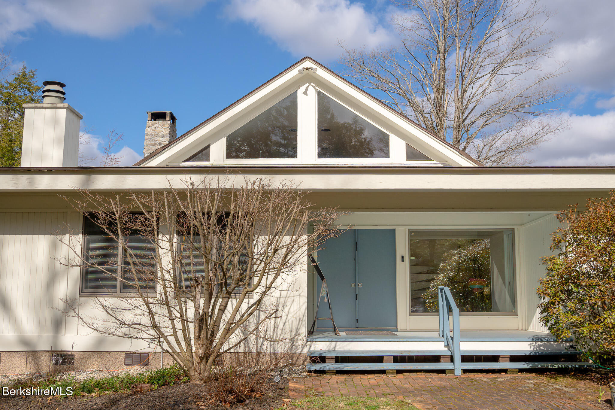 122 Blythewood Dr