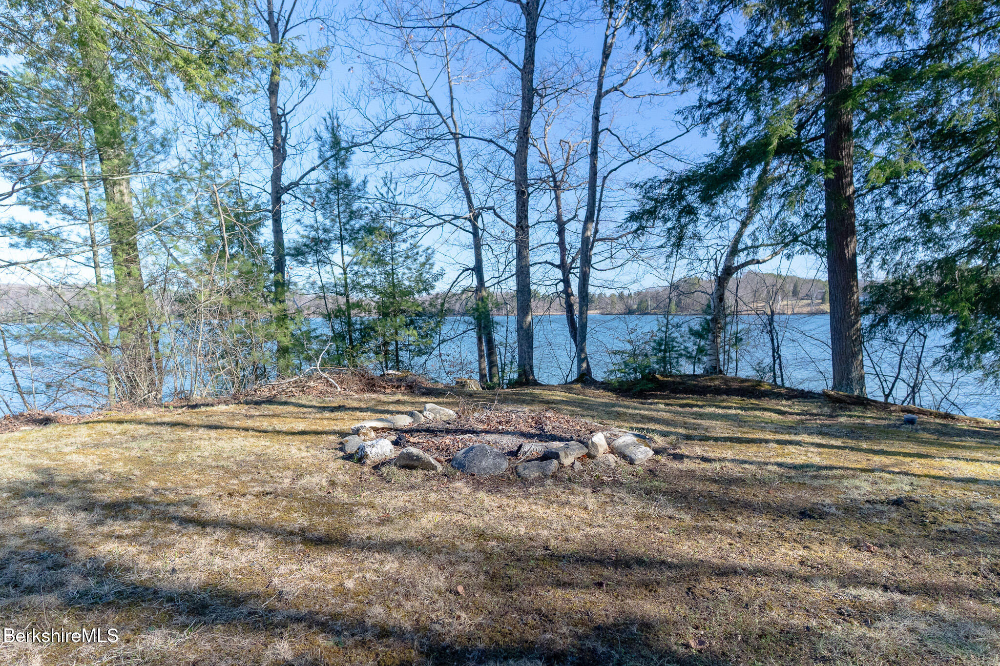 122 Blythewood Dr