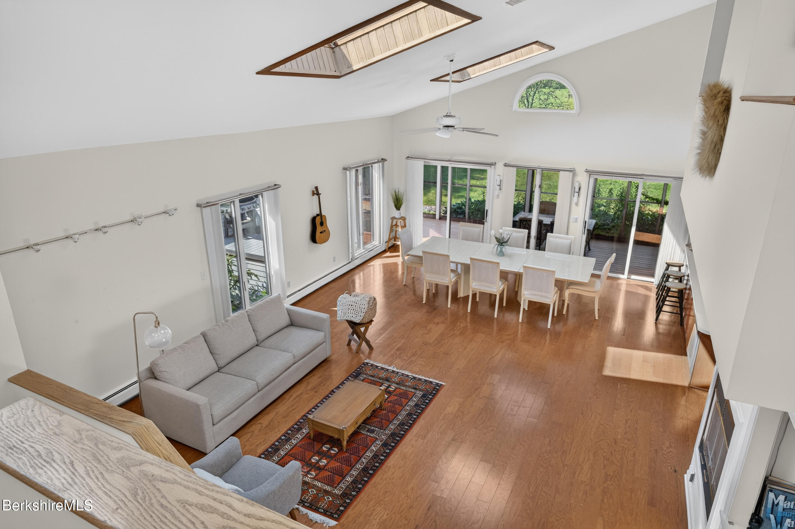 3 A Coldbrooke Dr