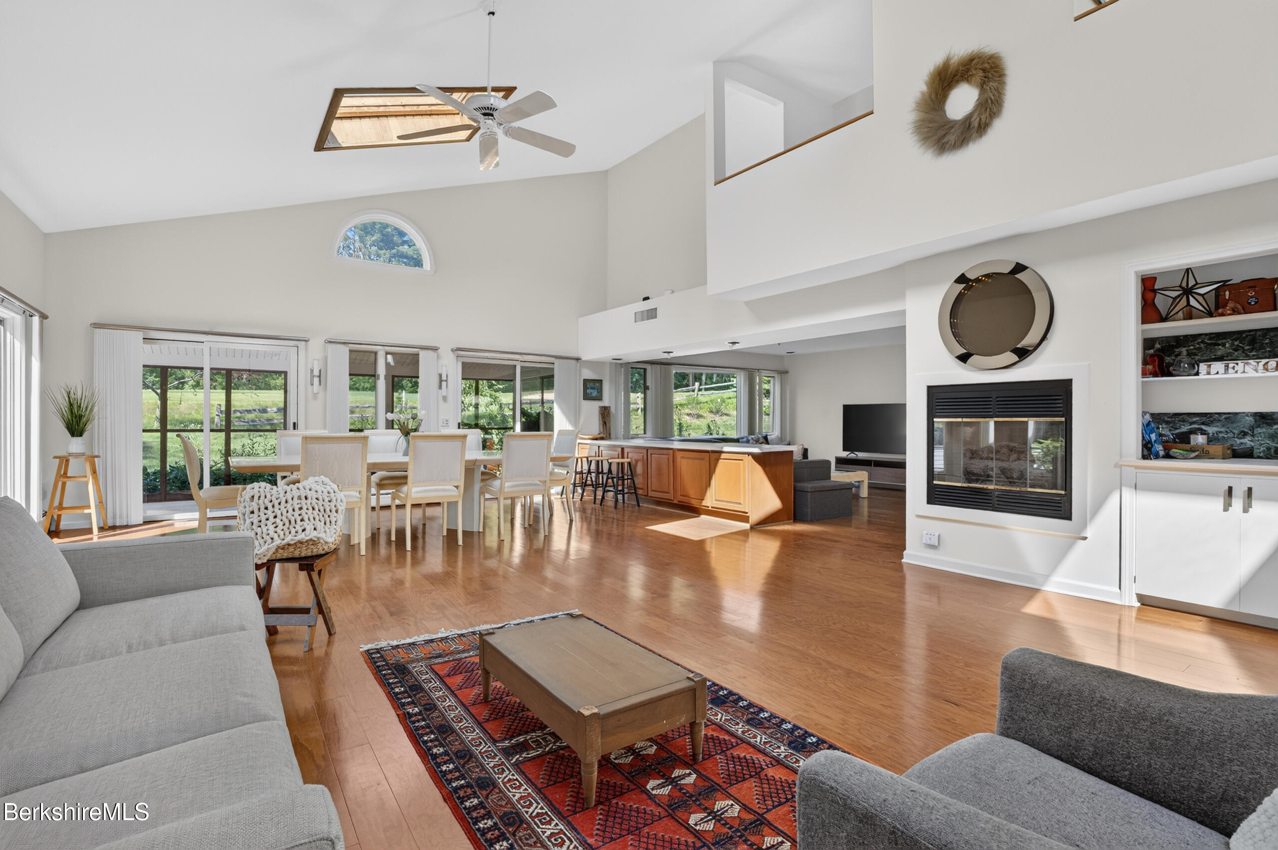 3 A Coldbrooke Dr