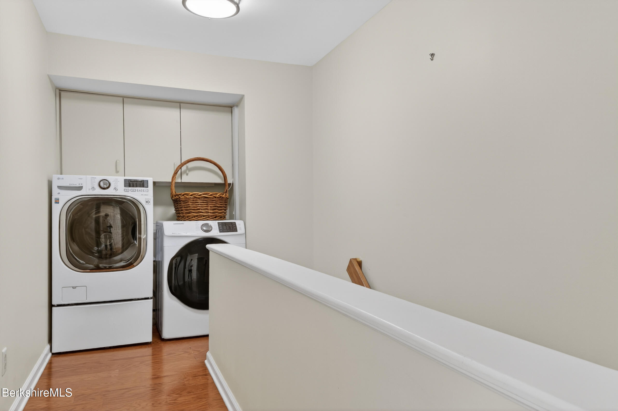 3 A Coldbrooke Dr