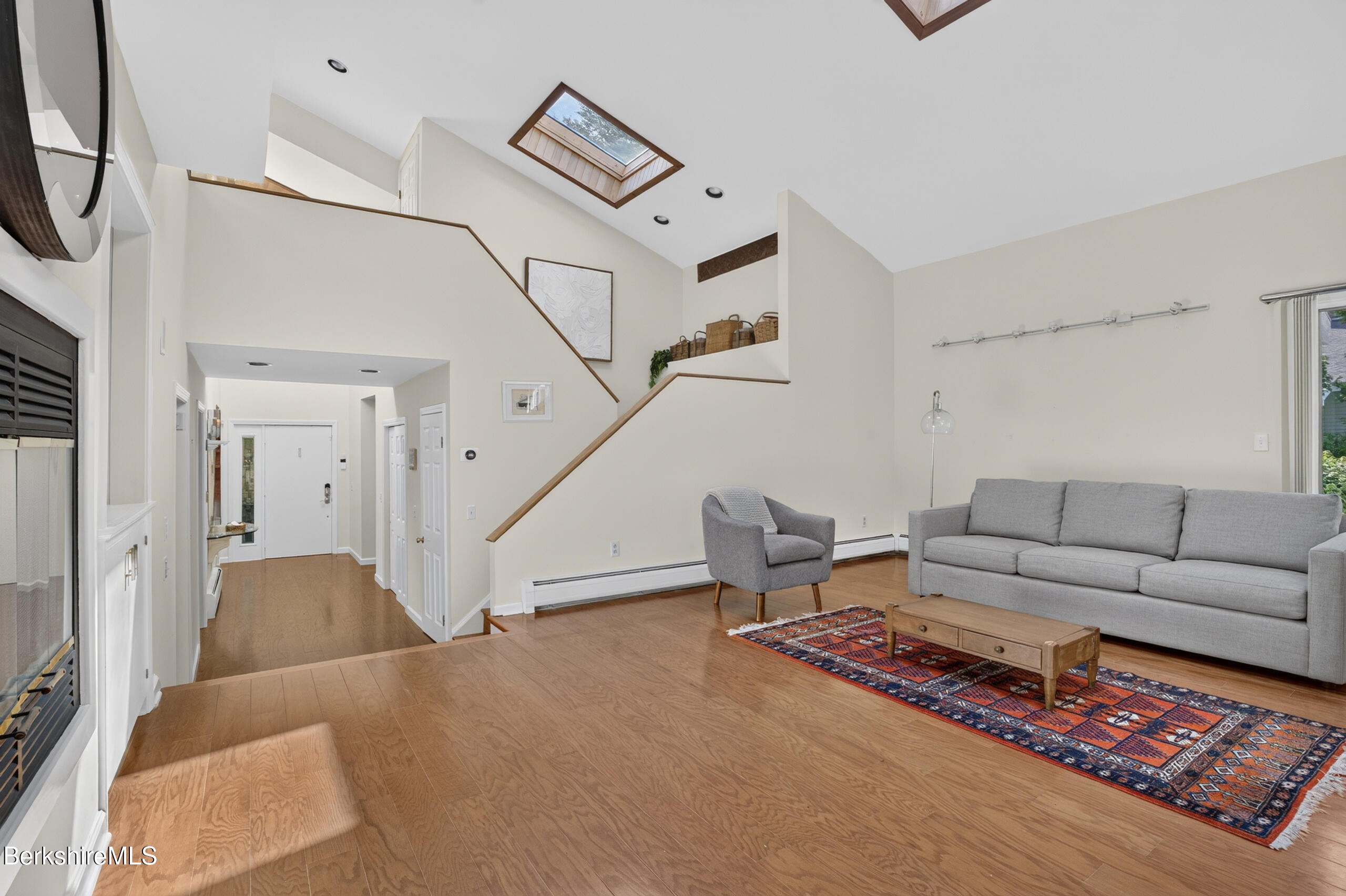 3 A Coldbrooke Dr