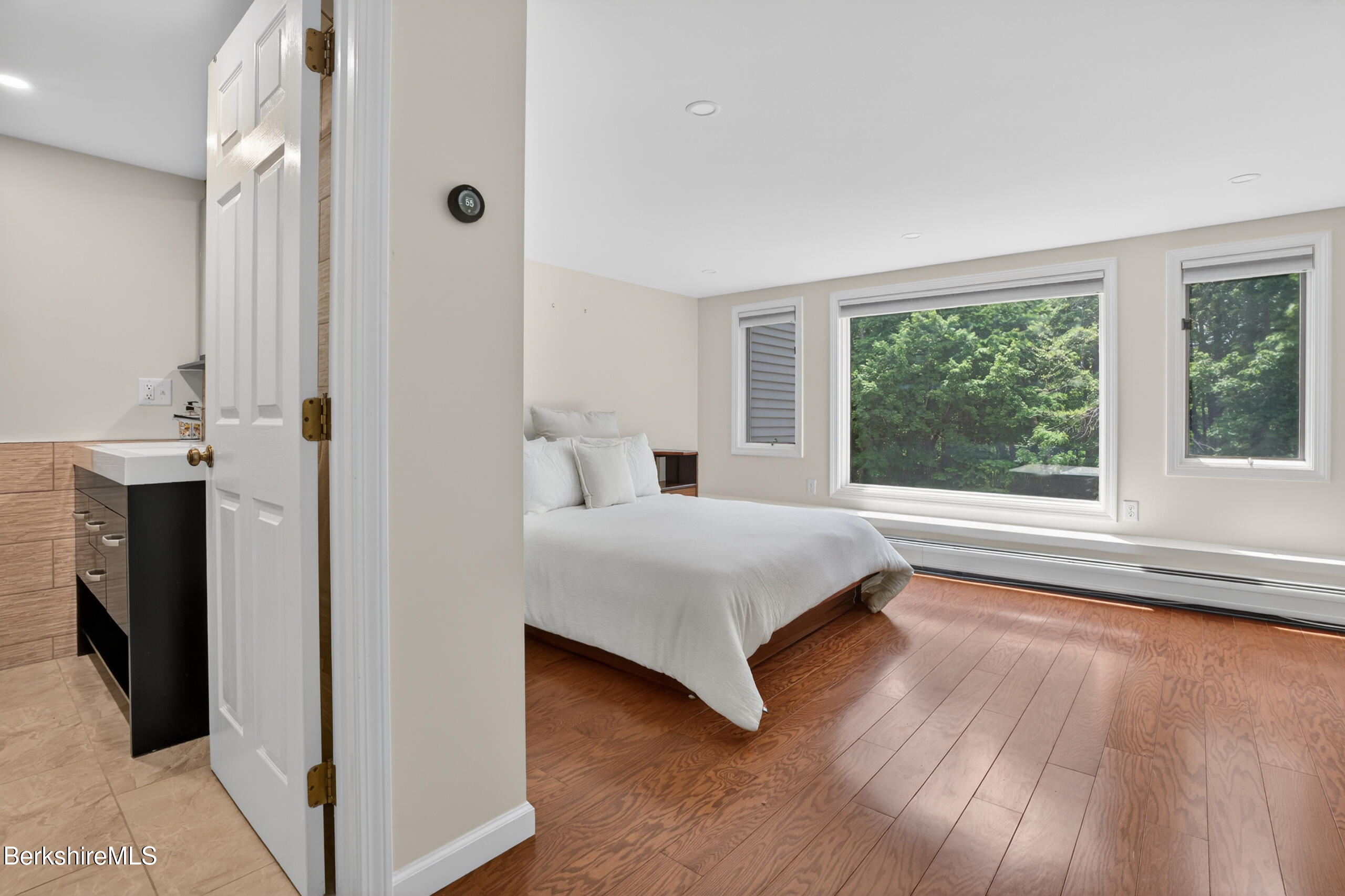 3 A Coldbrooke Dr