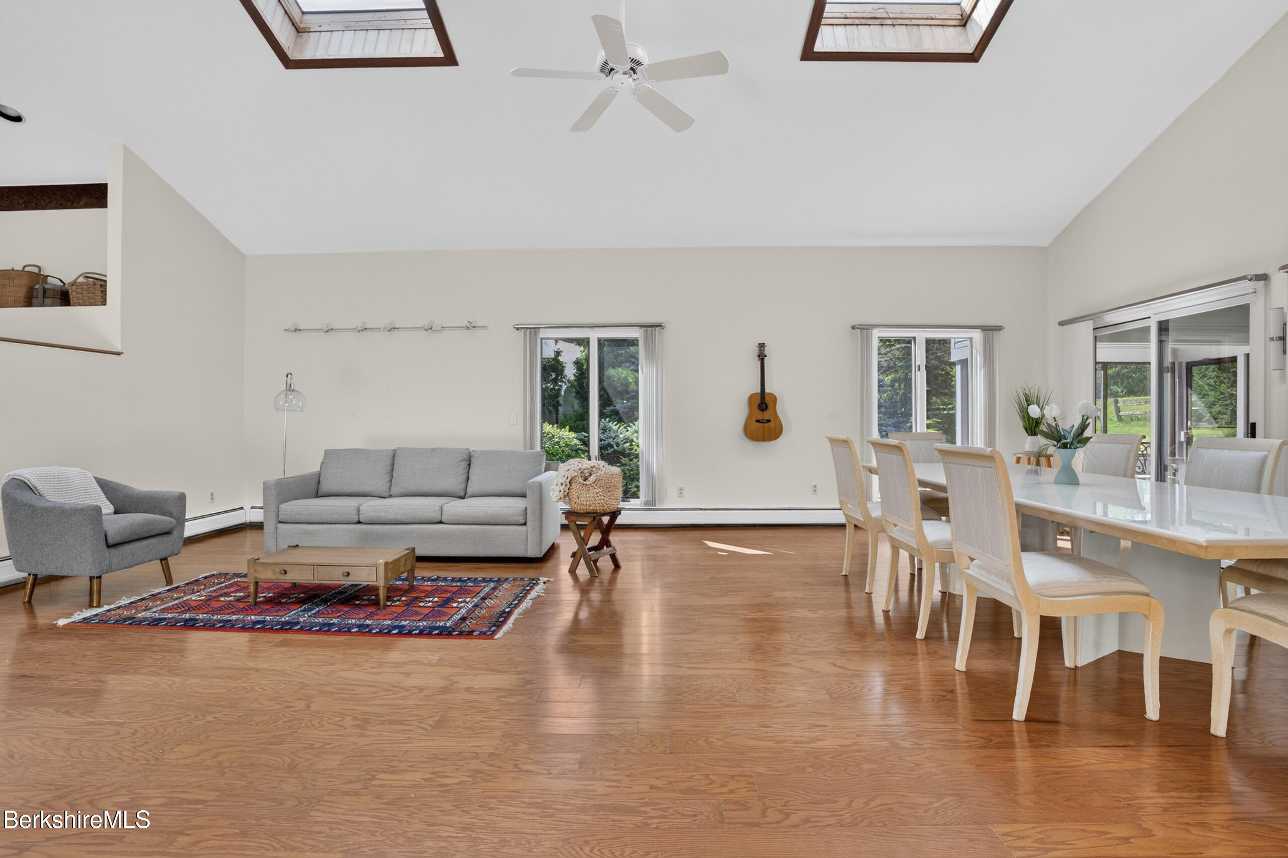 3 A Coldbrooke Dr