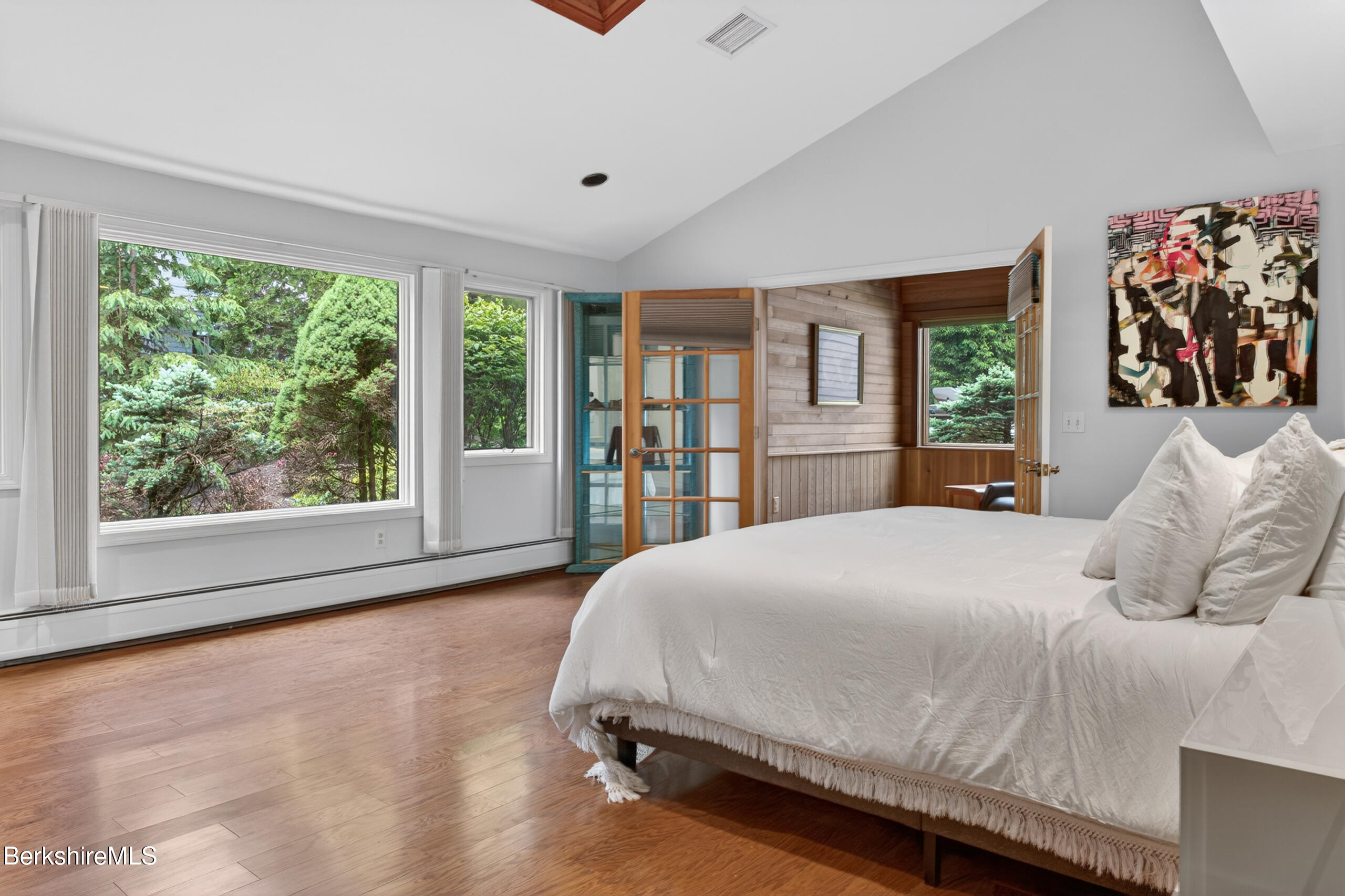 3 A Coldbrooke Dr