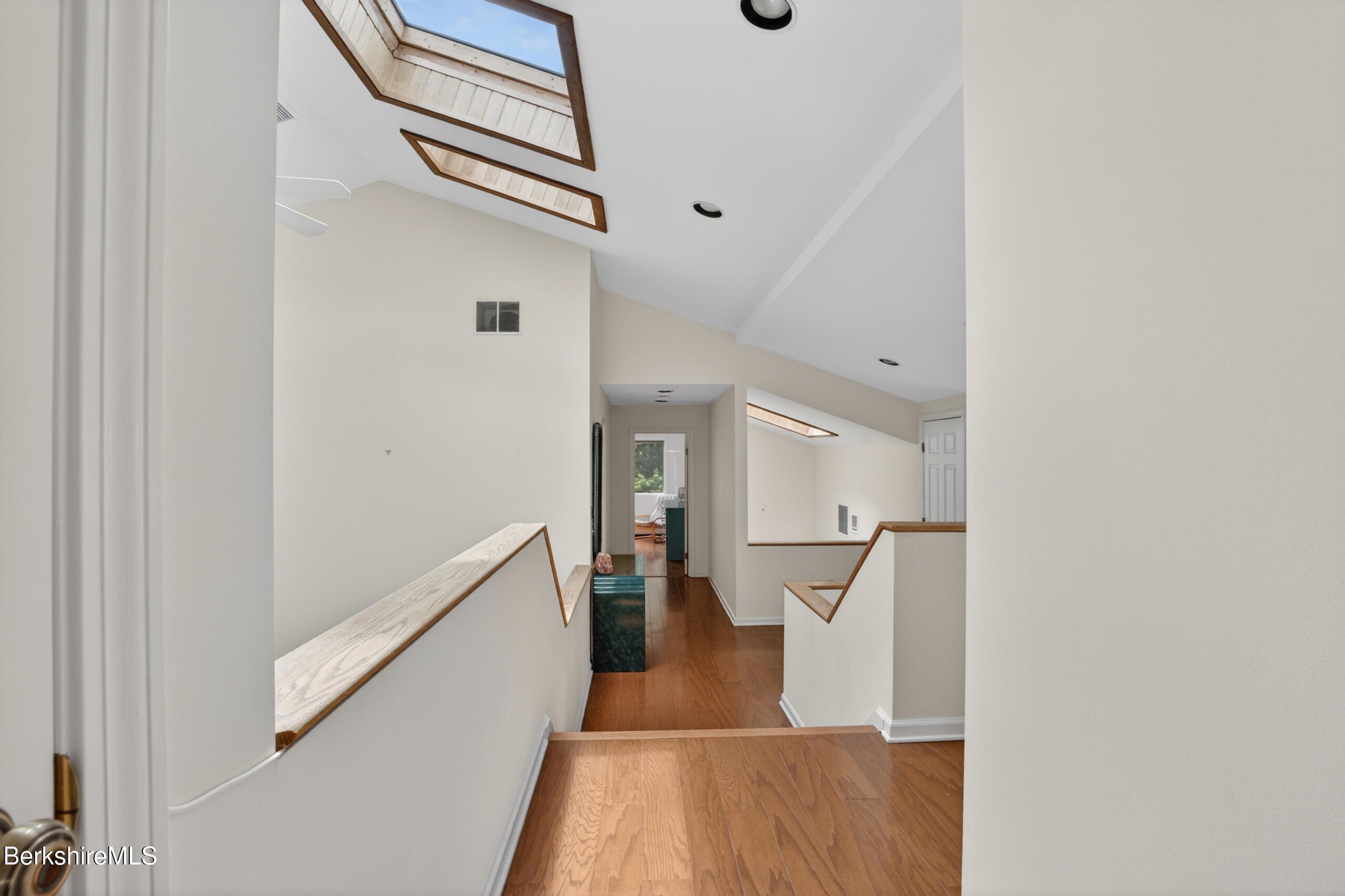 3 A Coldbrooke Dr