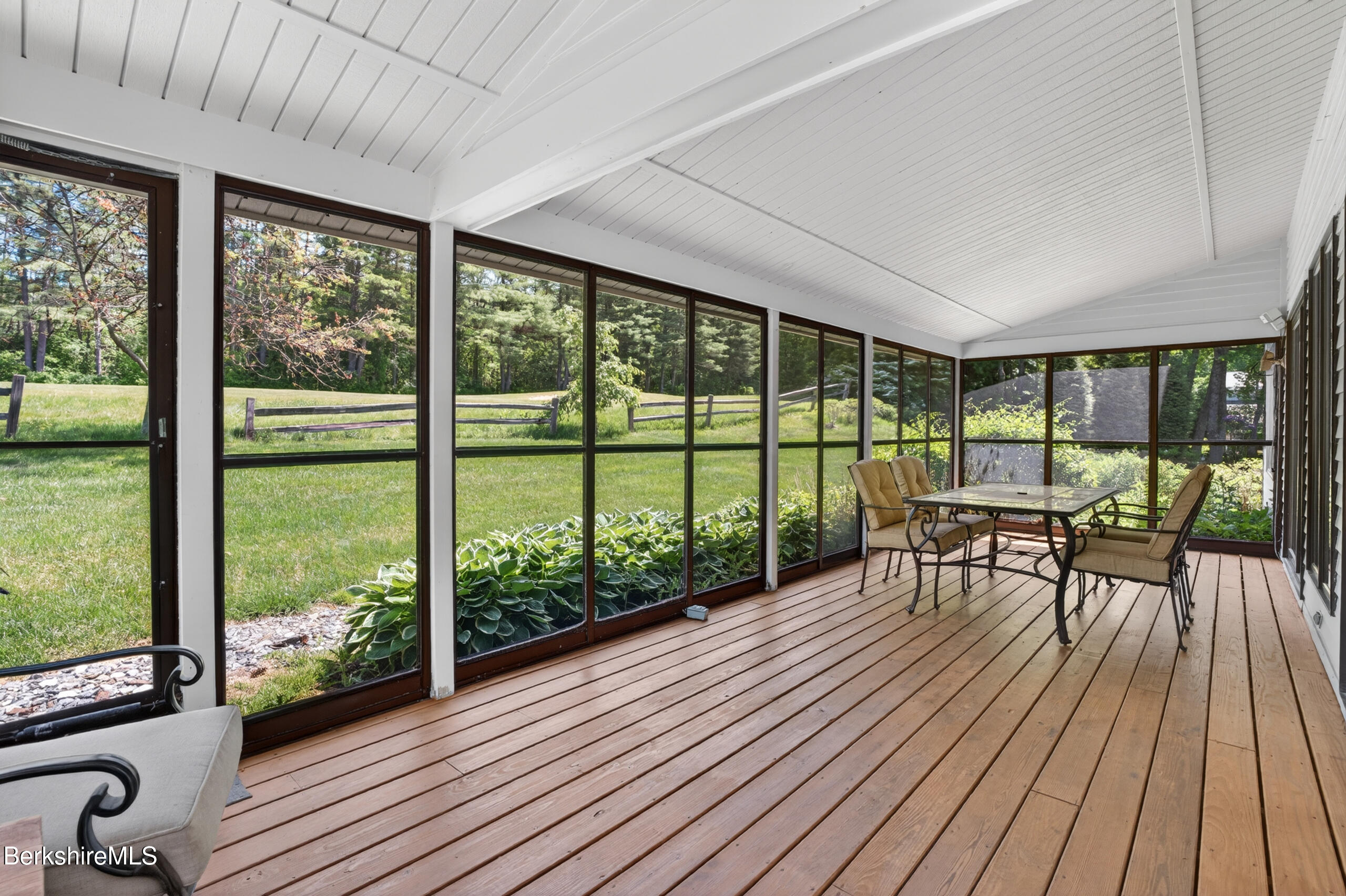 3 A Coldbrooke Dr