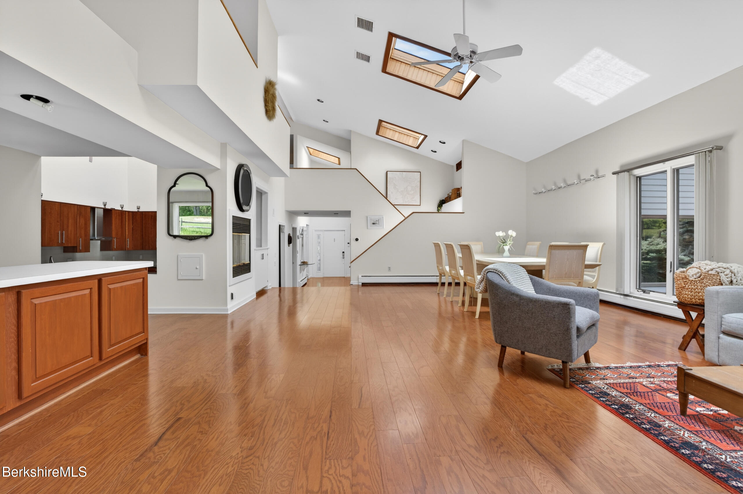 3 A Coldbrooke Dr