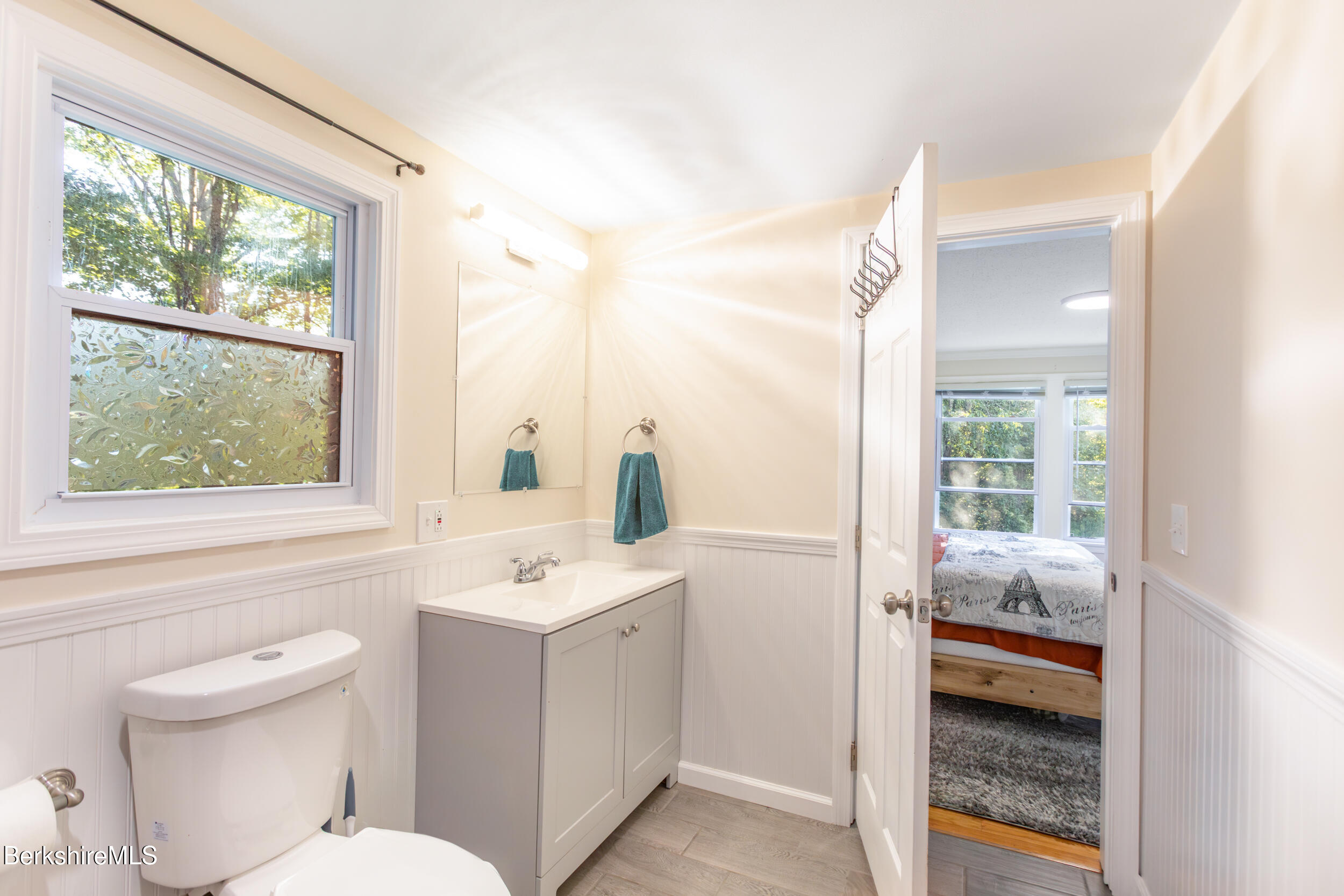 40 Curran Rd