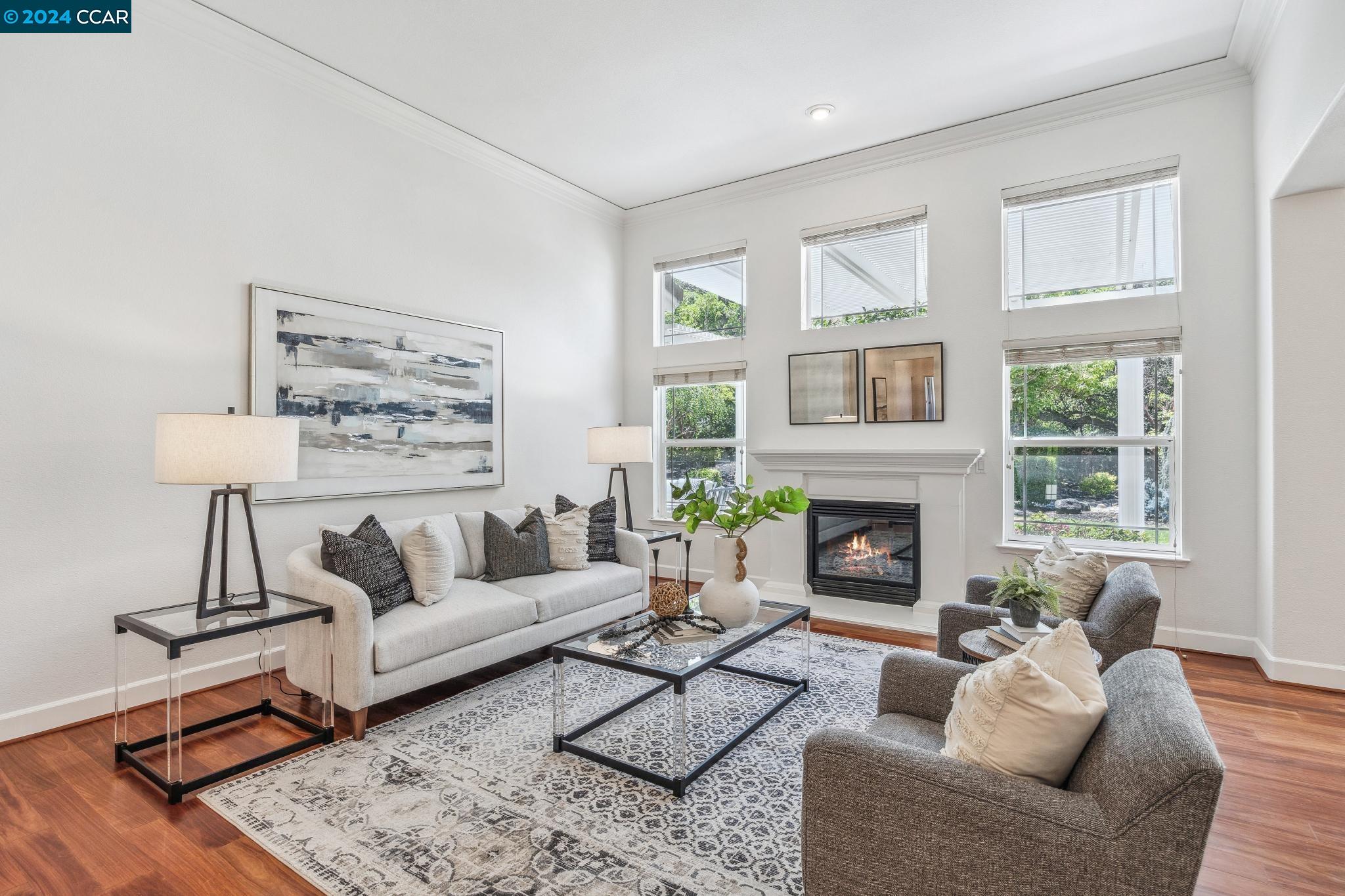 3686 Oak Creek Court