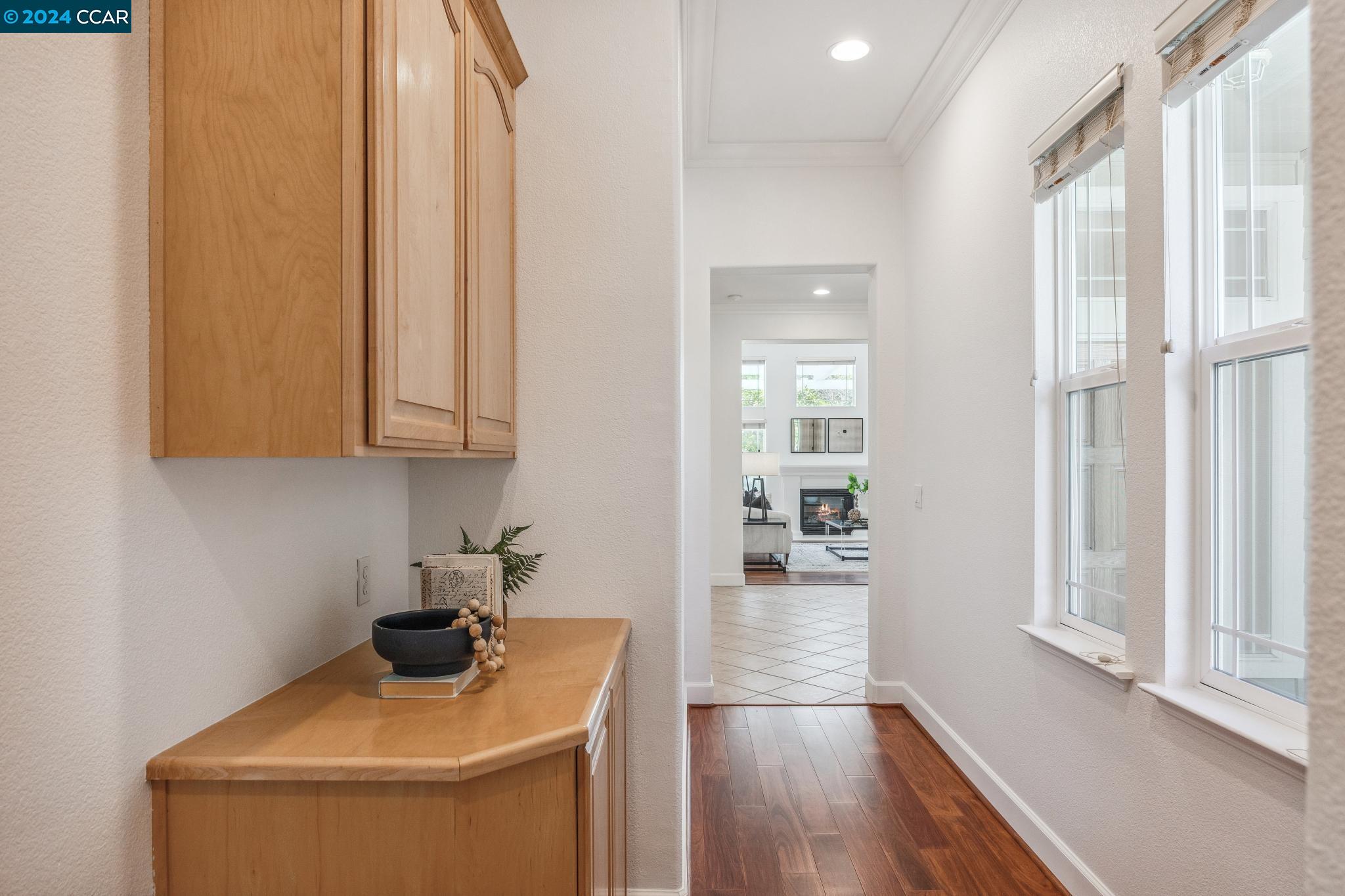 3686 Oak Creek Court