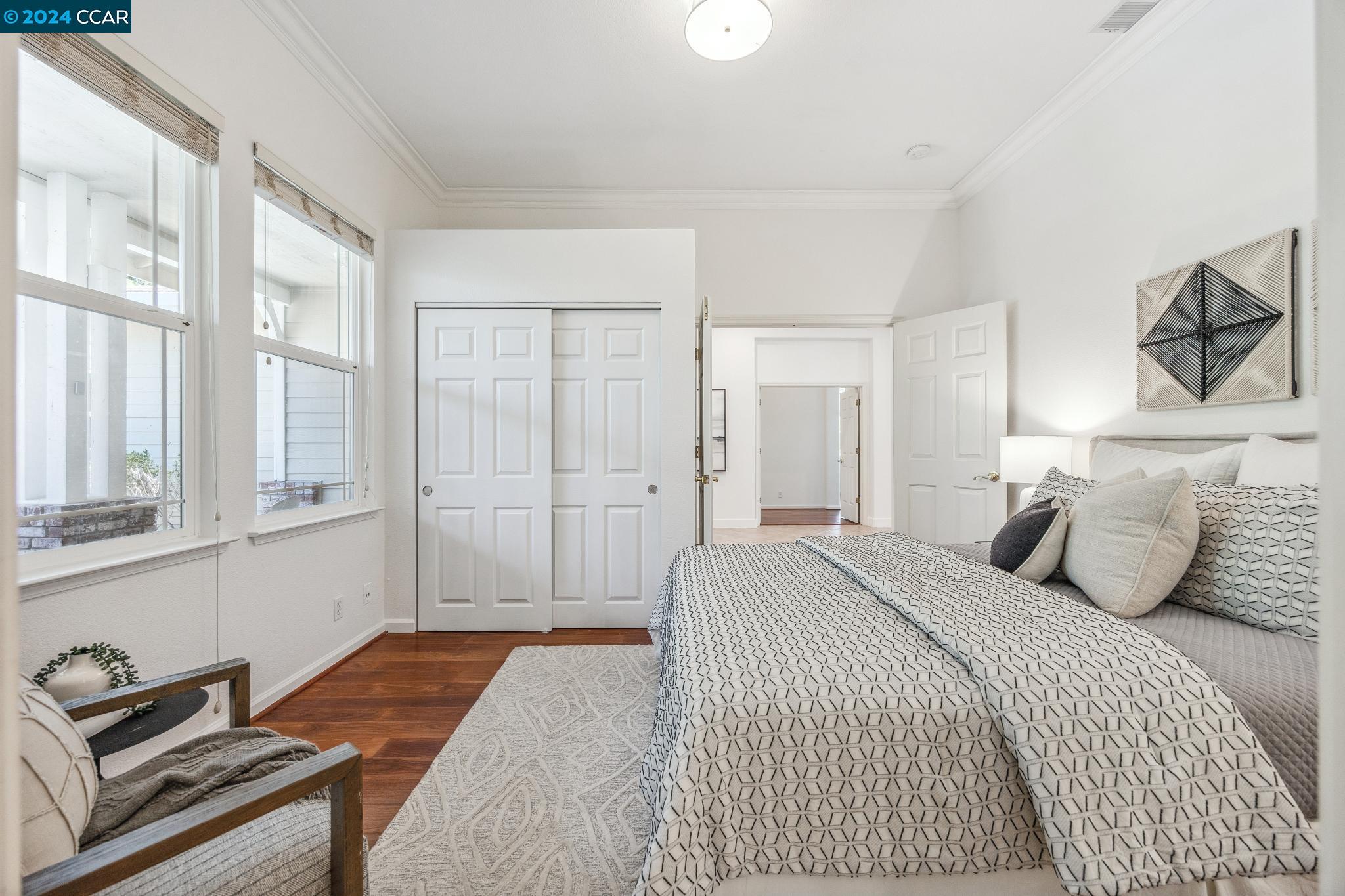 3686 Oak Creek Court