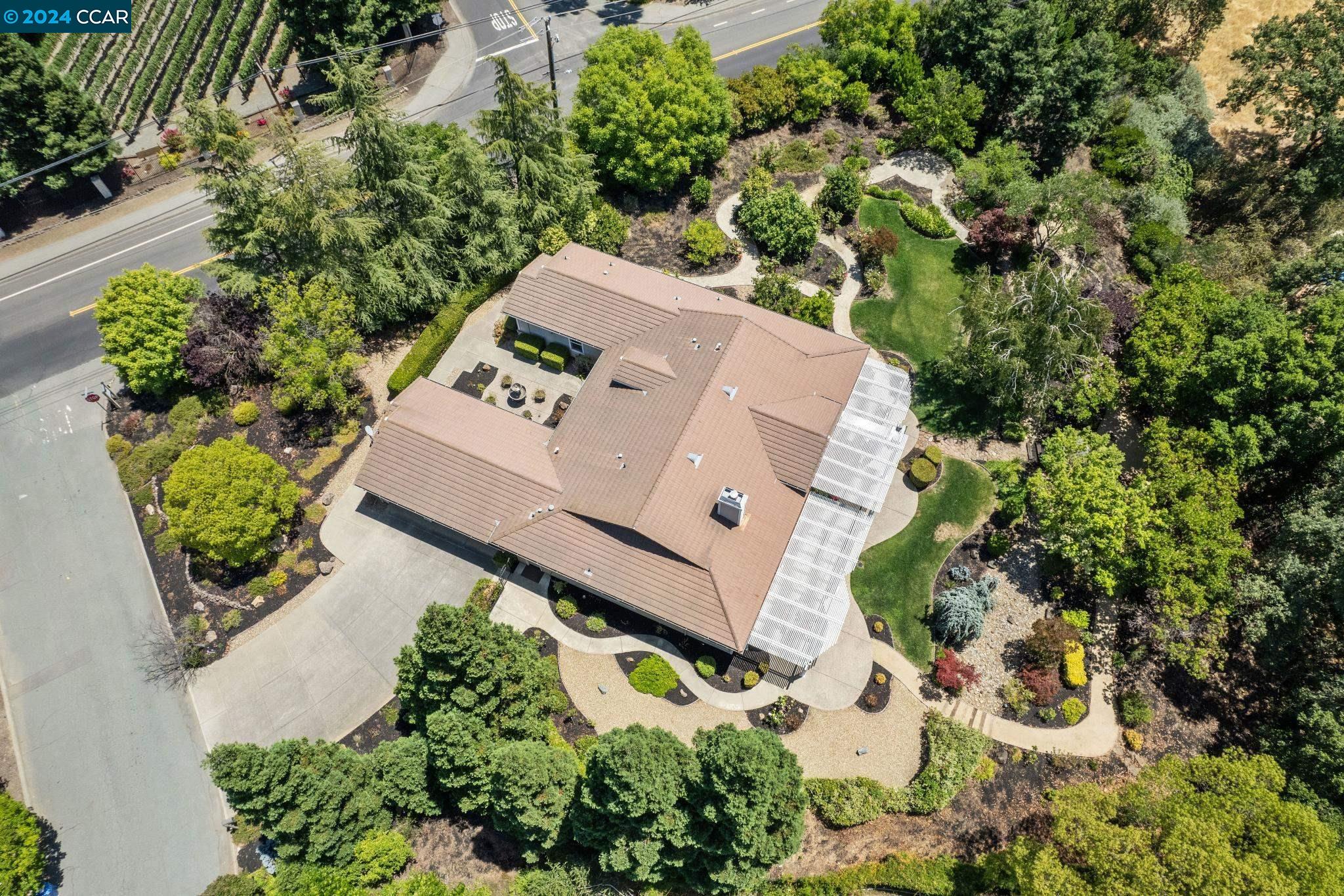 3686 Oak Creek Court