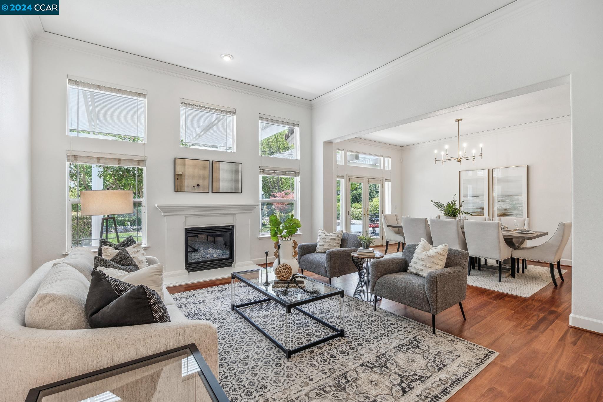 3686 Oak Creek Court