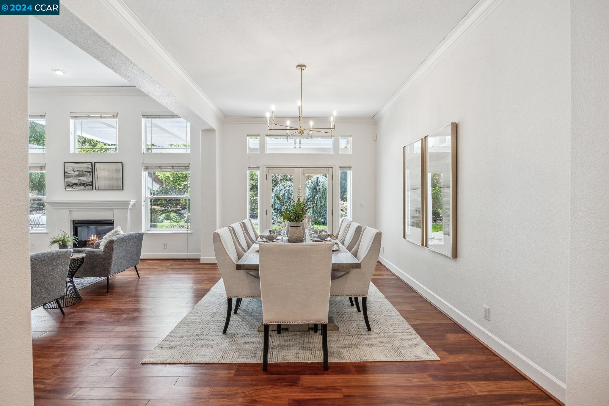 3686 Oak Creek Court