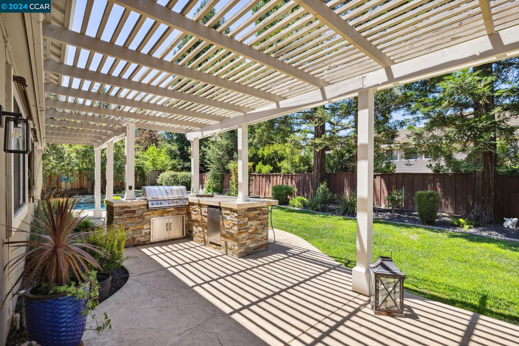3553 Eris Court