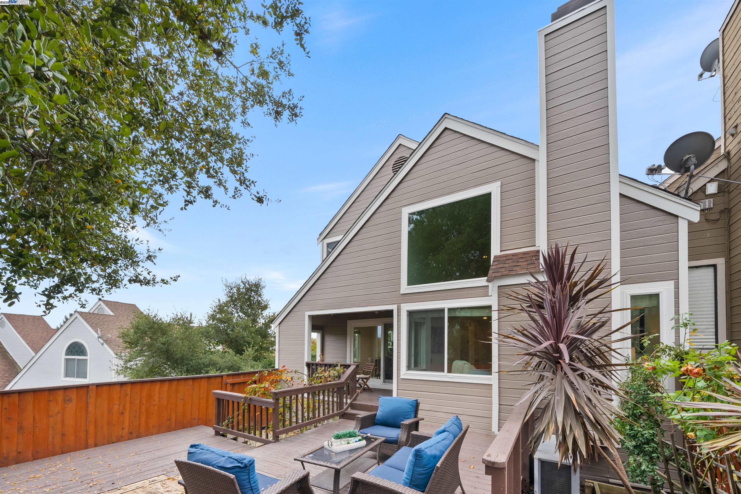 1931 S Forest Hill Pl