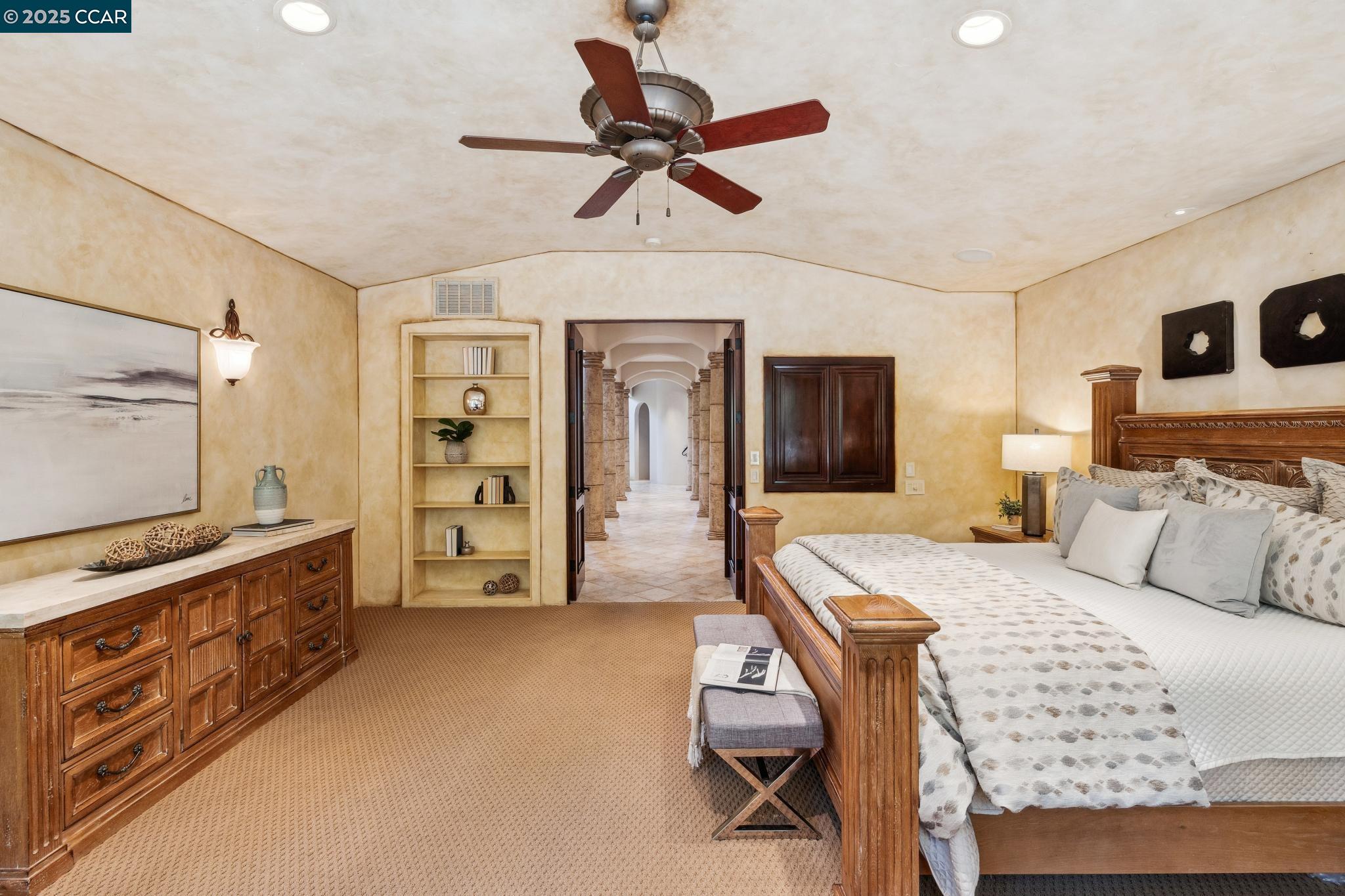 3711 Northgate Woods Court