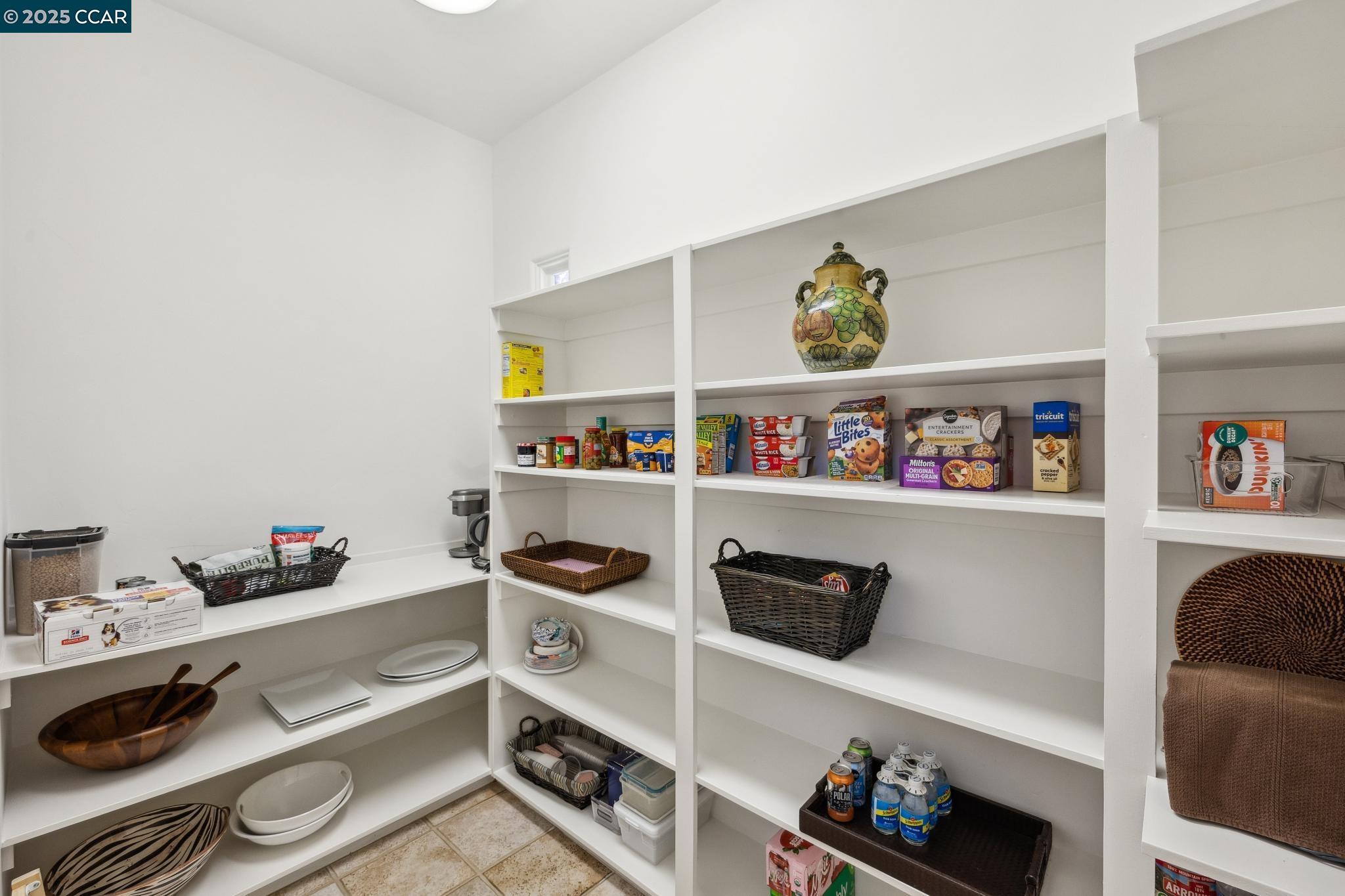 3711 Northgate Woods Court