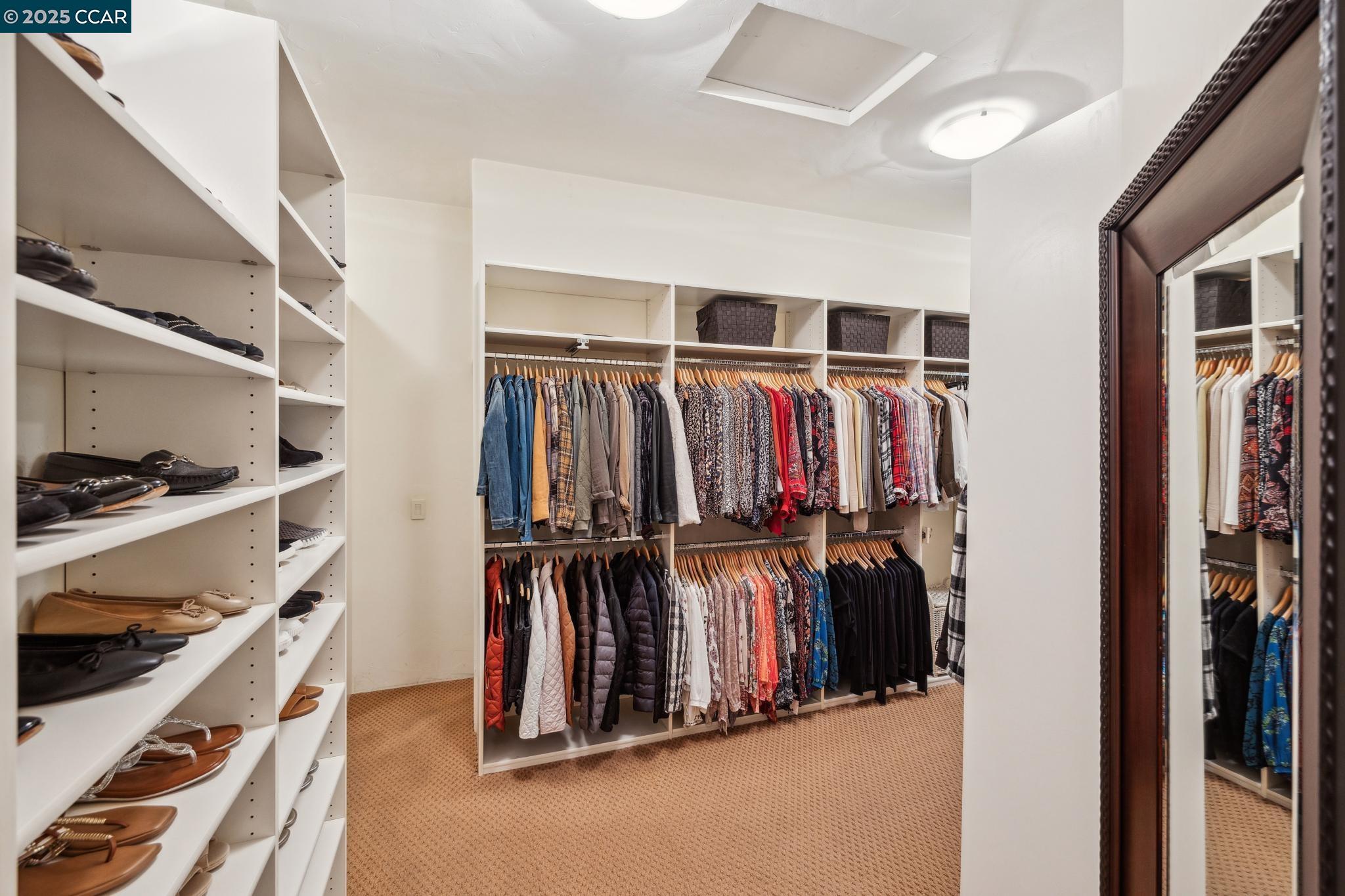 3711 Northgate Woods Court