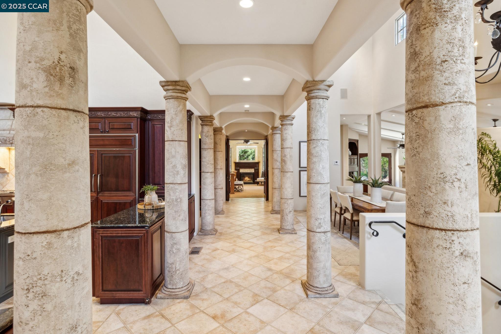 3711 Northgate Woods Court