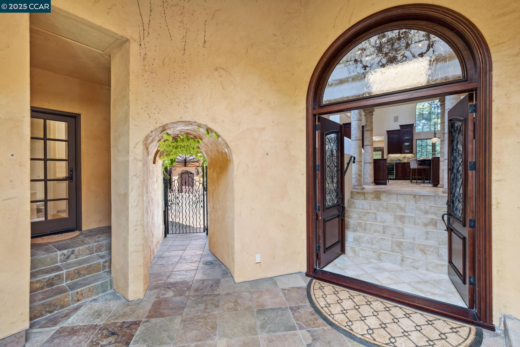 3711 Northgate Woods Court