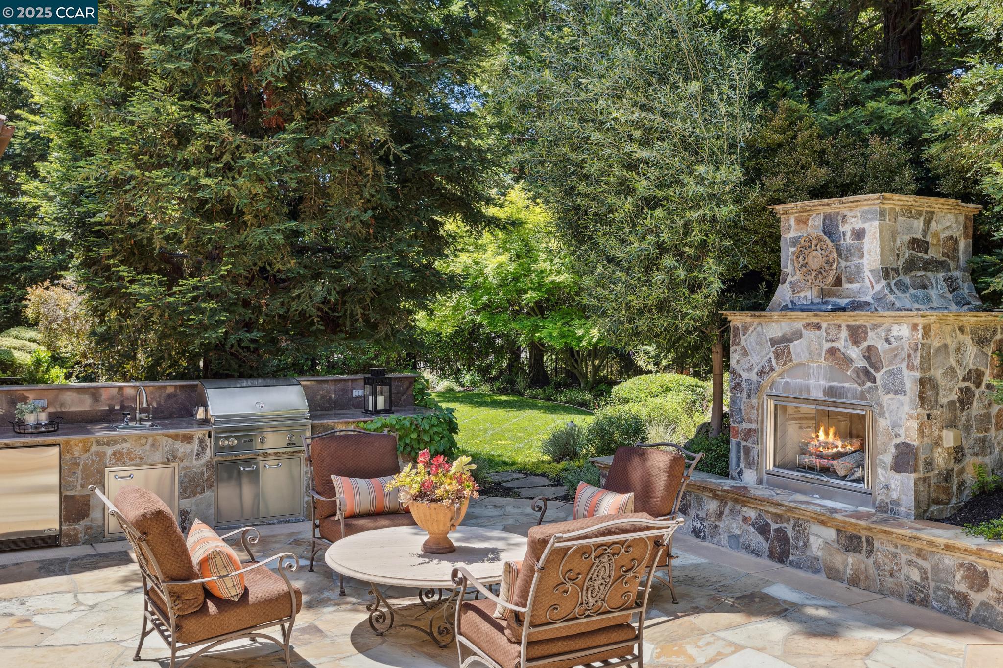 3711 Northgate Woods Court