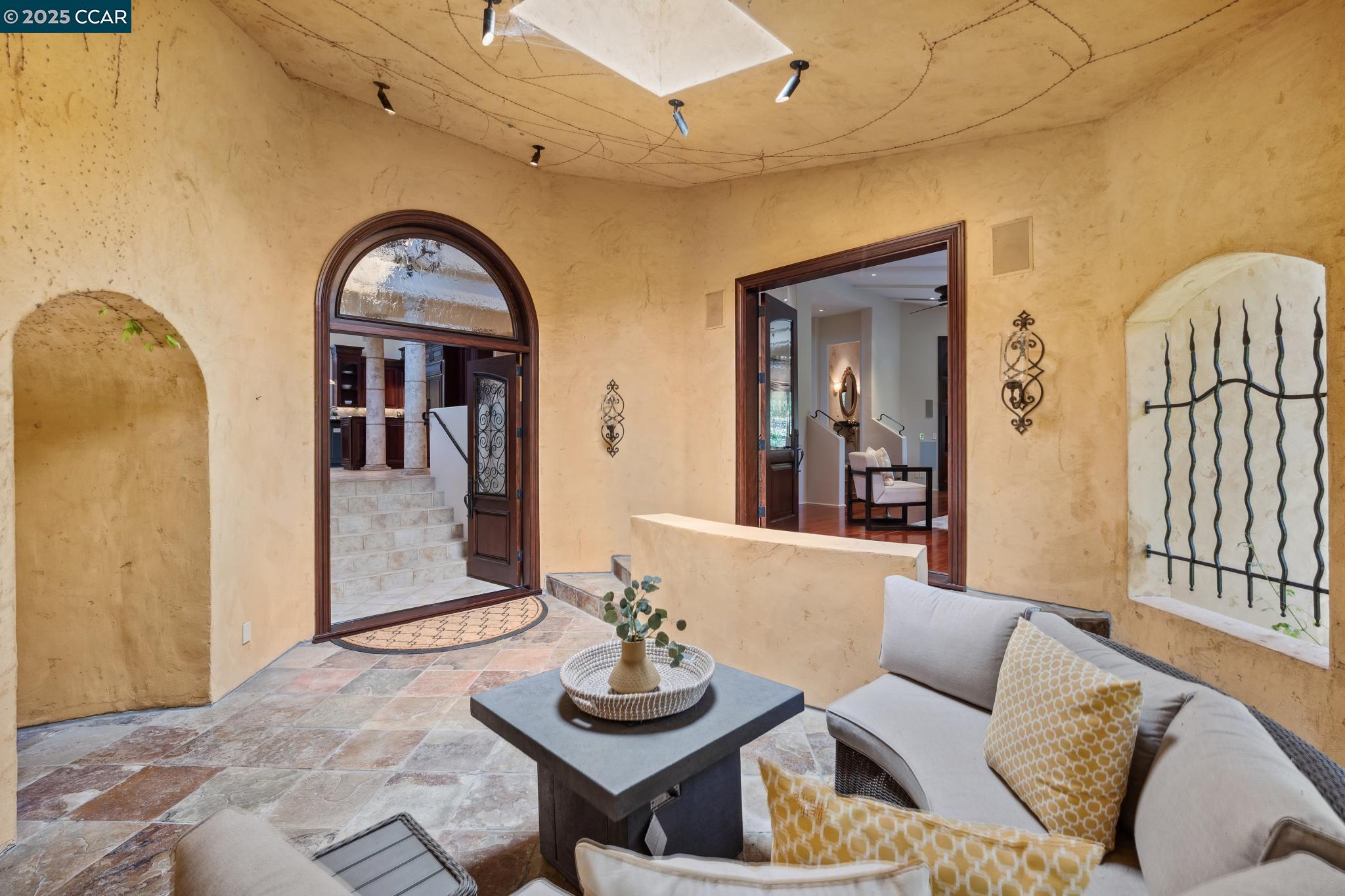 3711 Northgate Woods Court