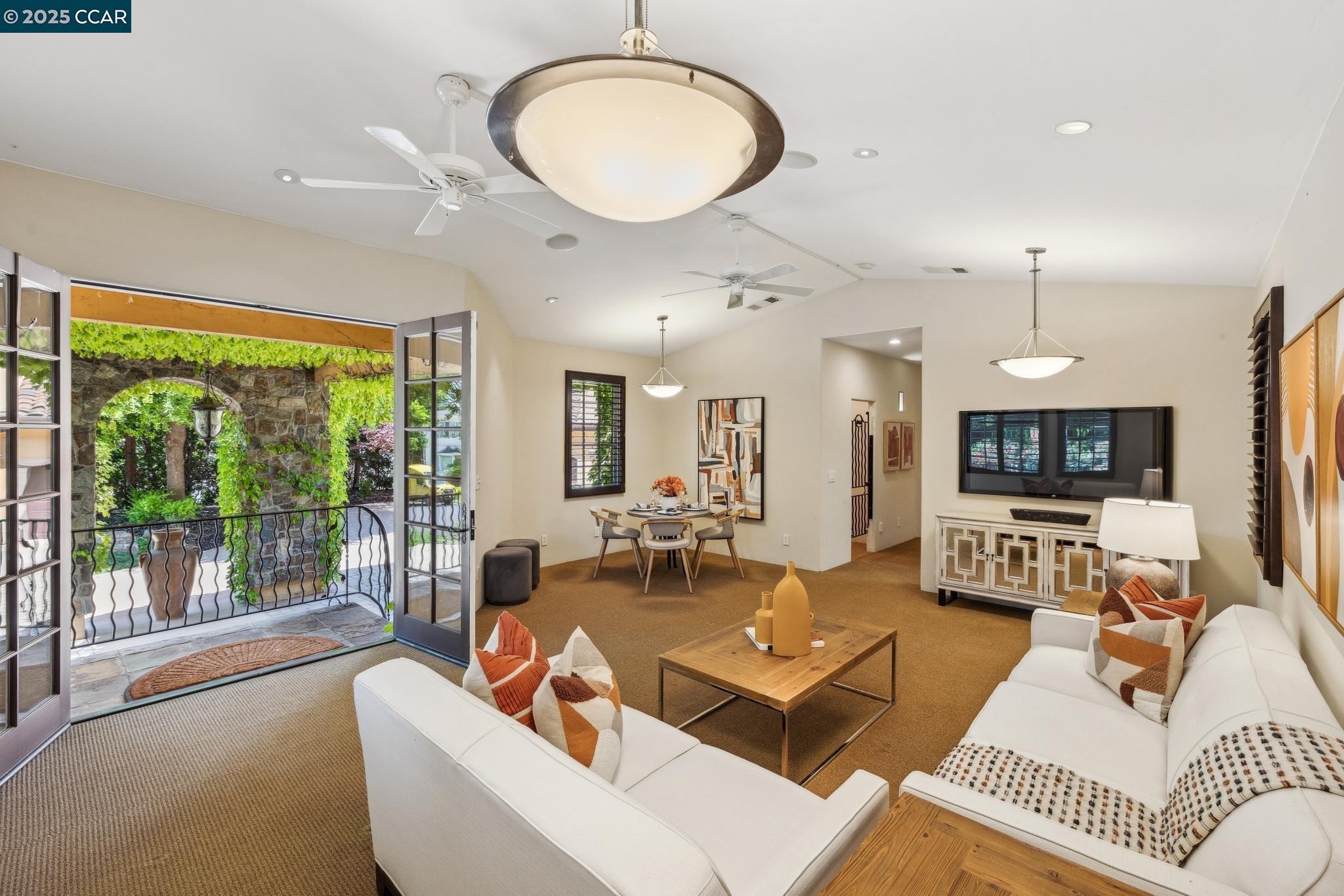 3711 Northgate Woods Court