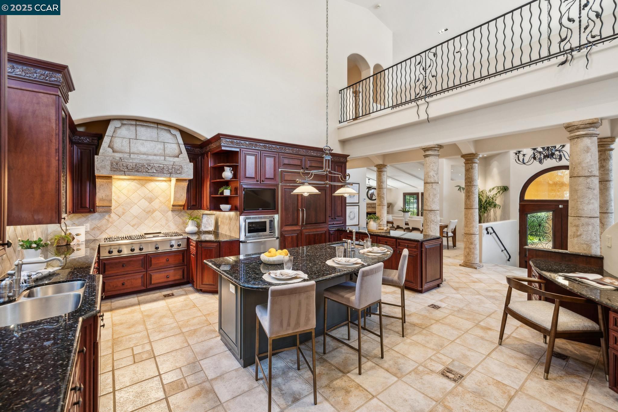 3711 Northgate Woods Court