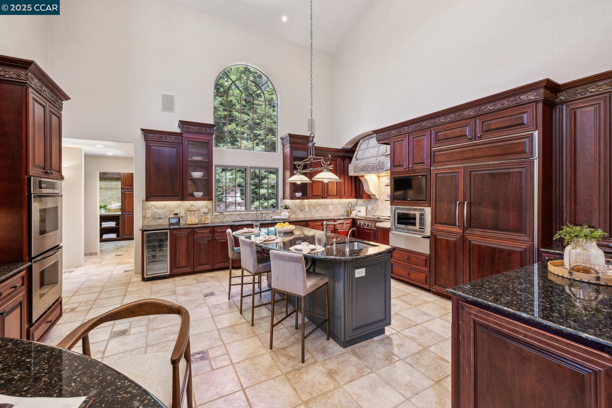 3711 Northgate Woods Court