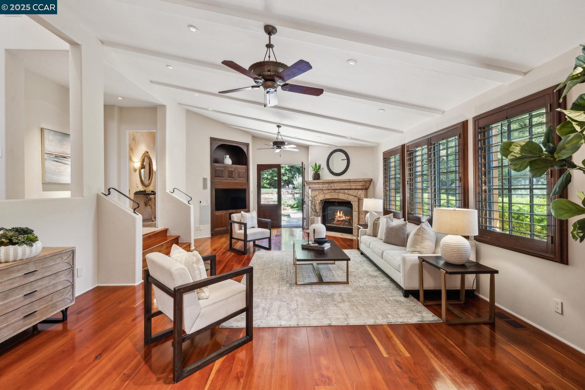 3711 Northgate Woods Court