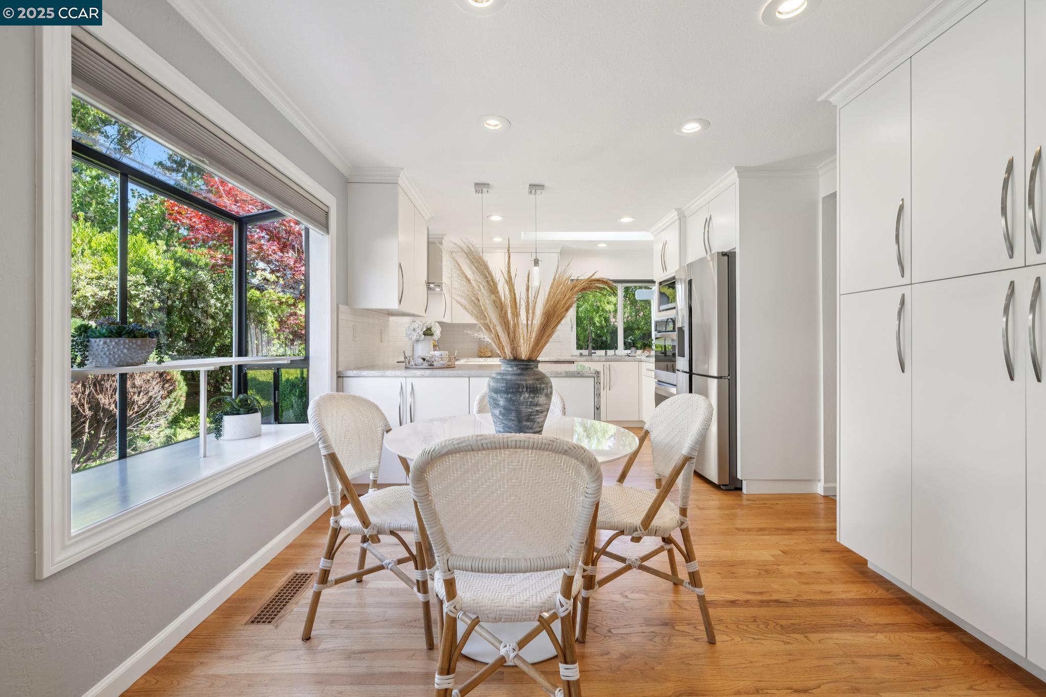 3245 Newport Court
