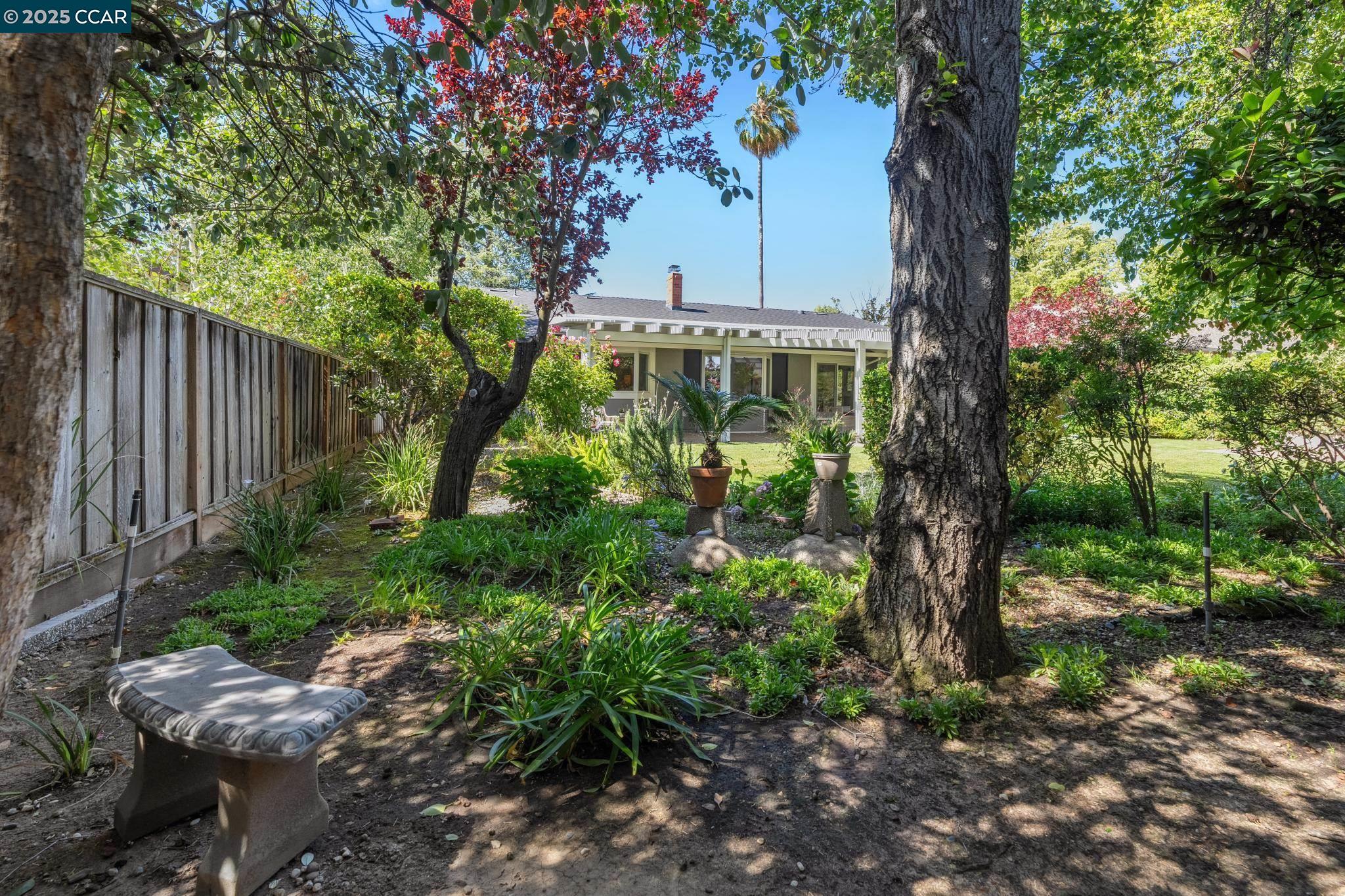 3245 Newport Court