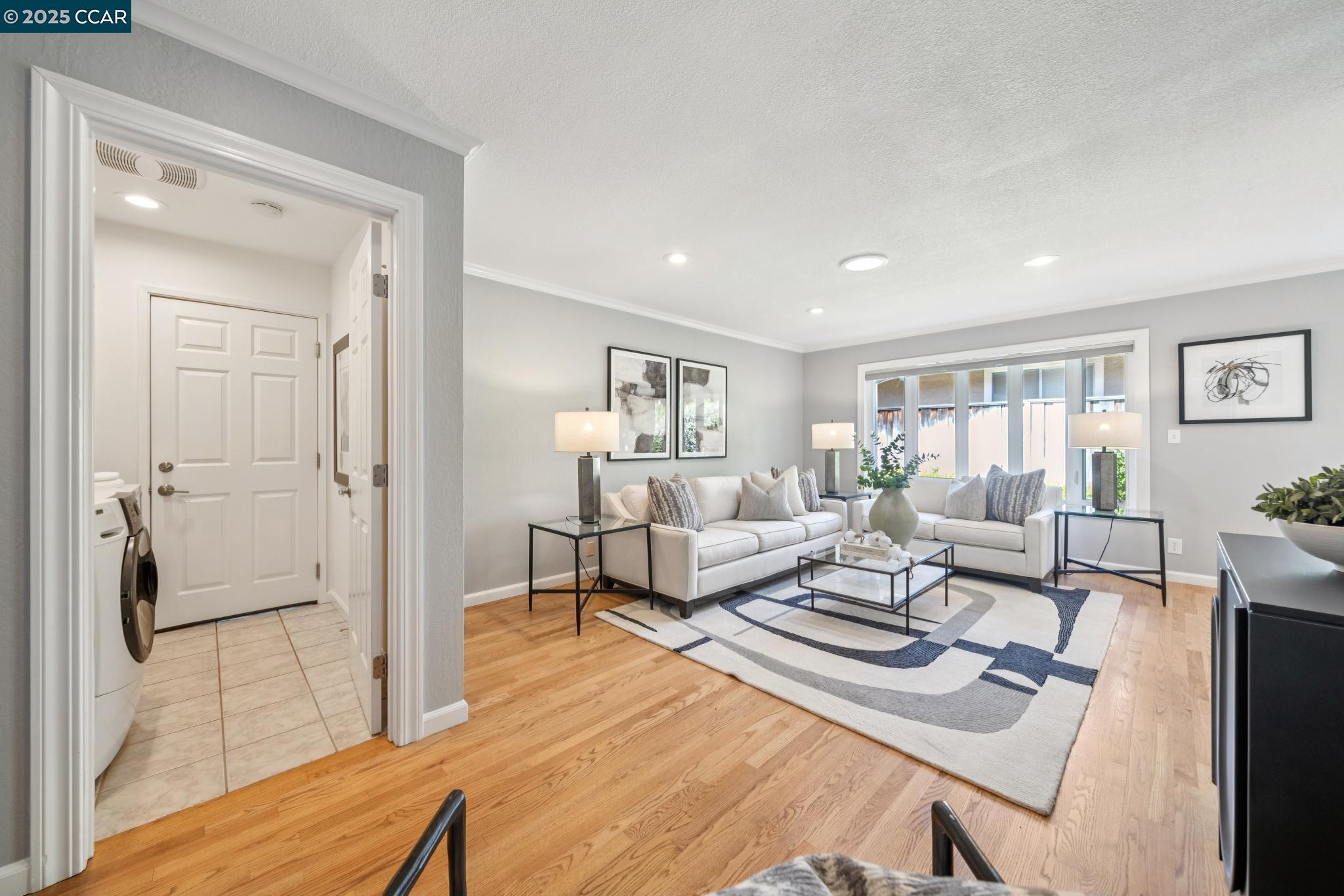 3245 Newport Court