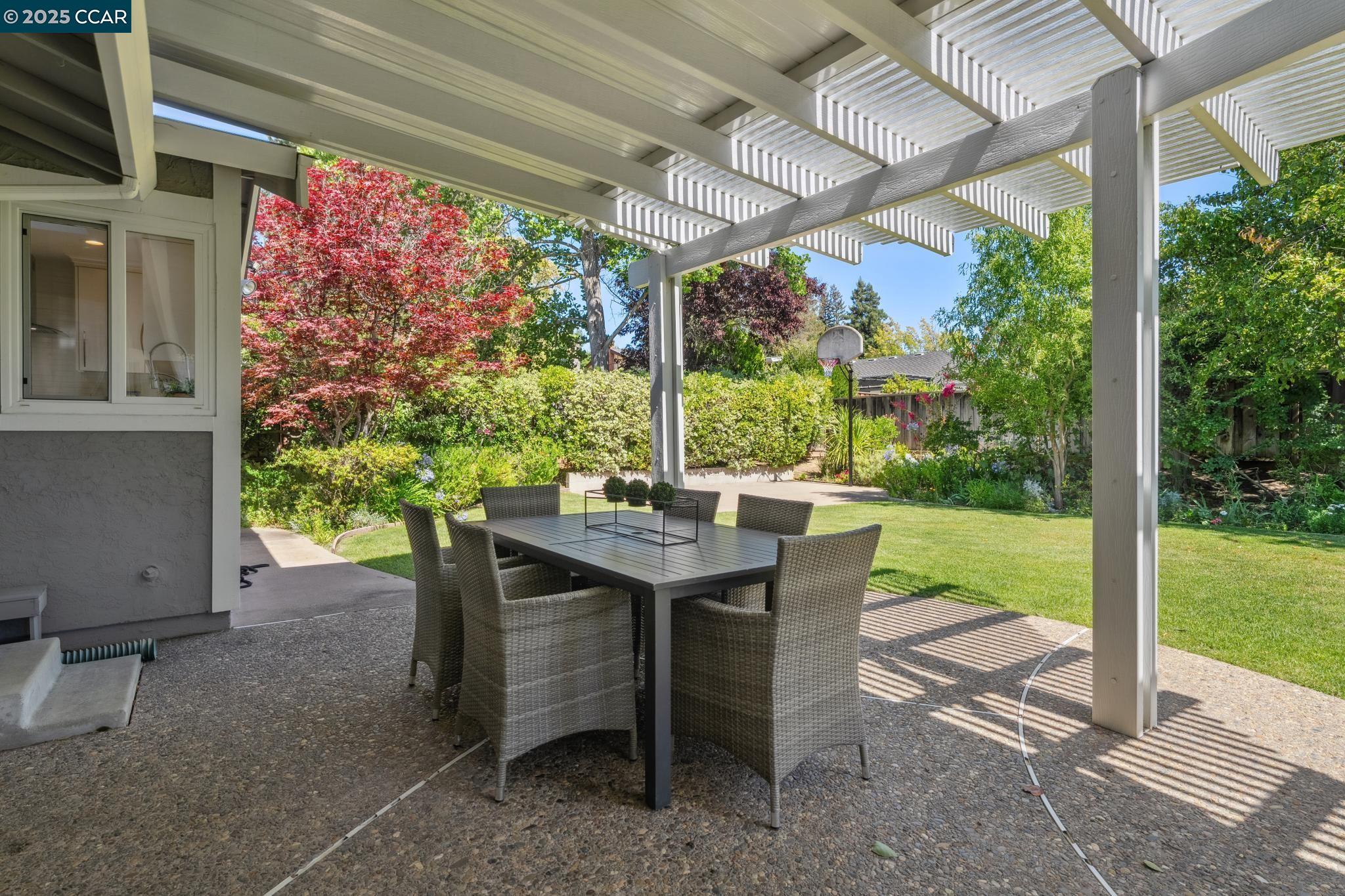 3245 Newport Court