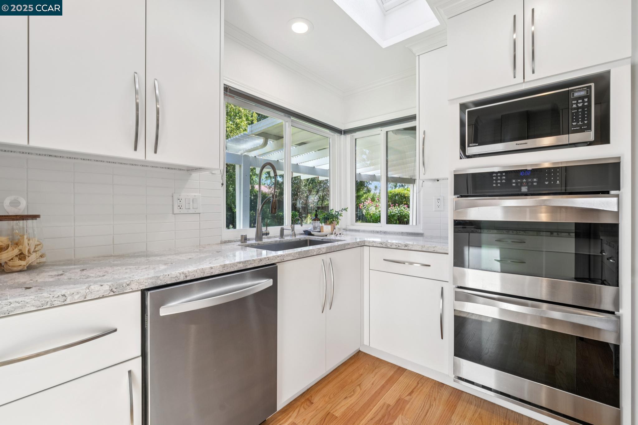 3245 Newport Court