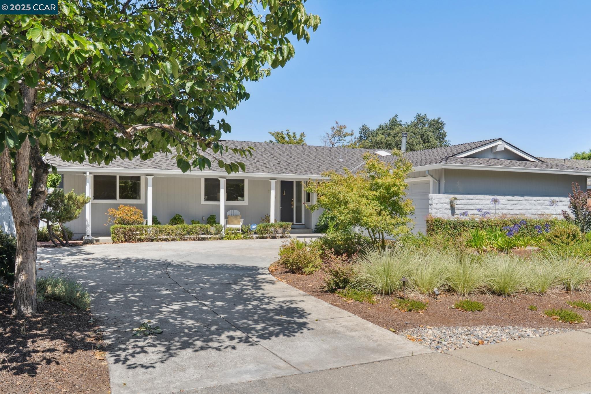 149 Rock Oak Court