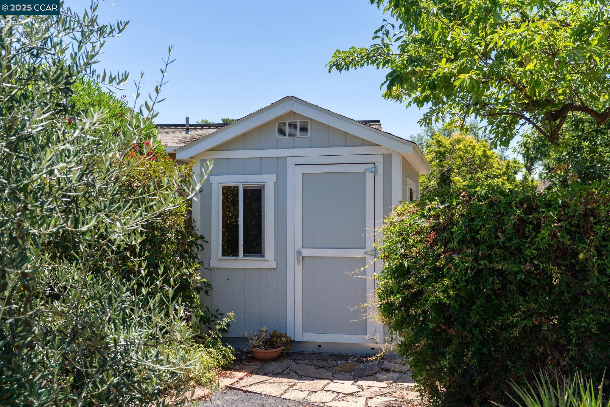 149 Rock Oak Court