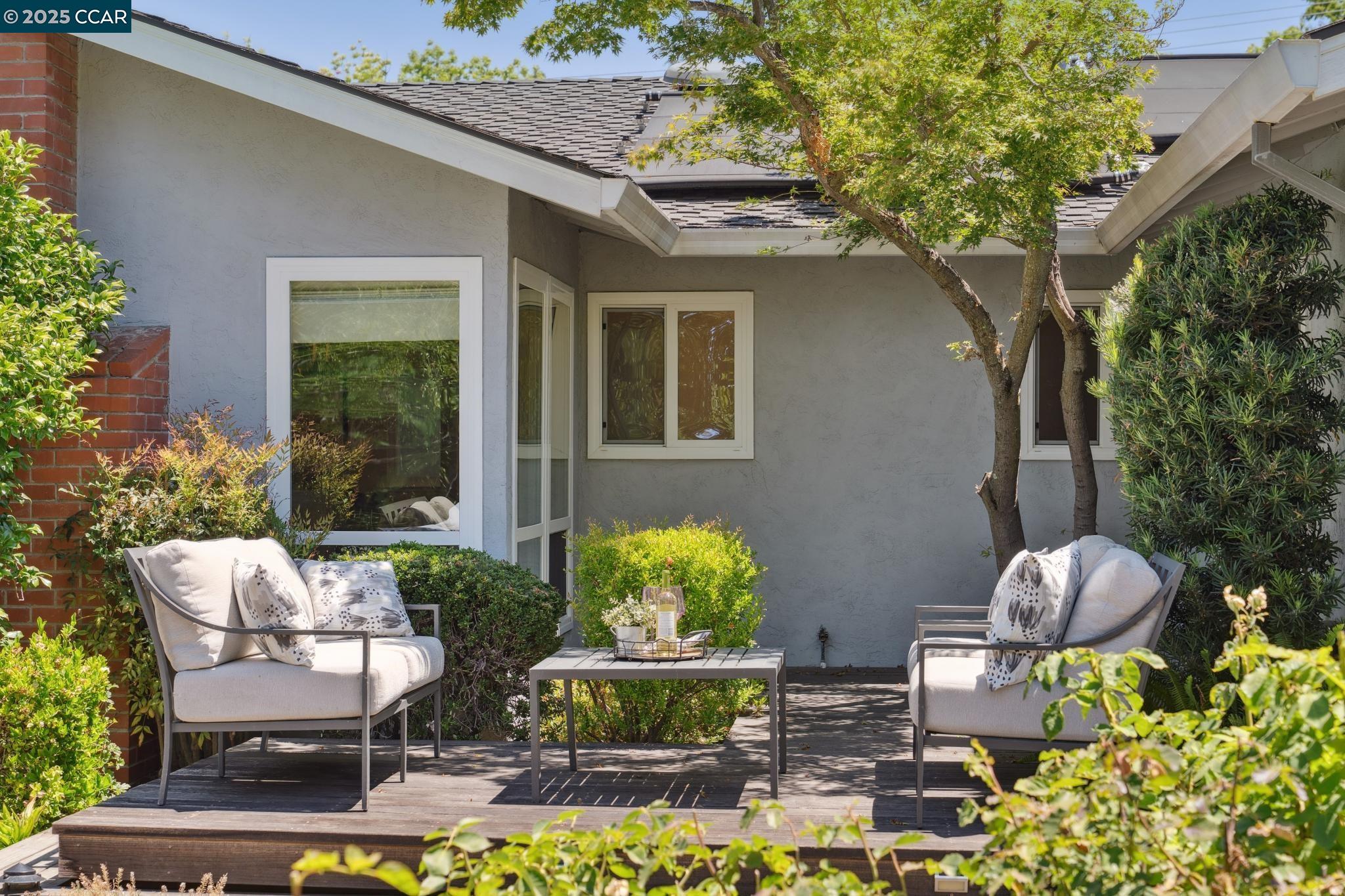 149 Rock Oak Court